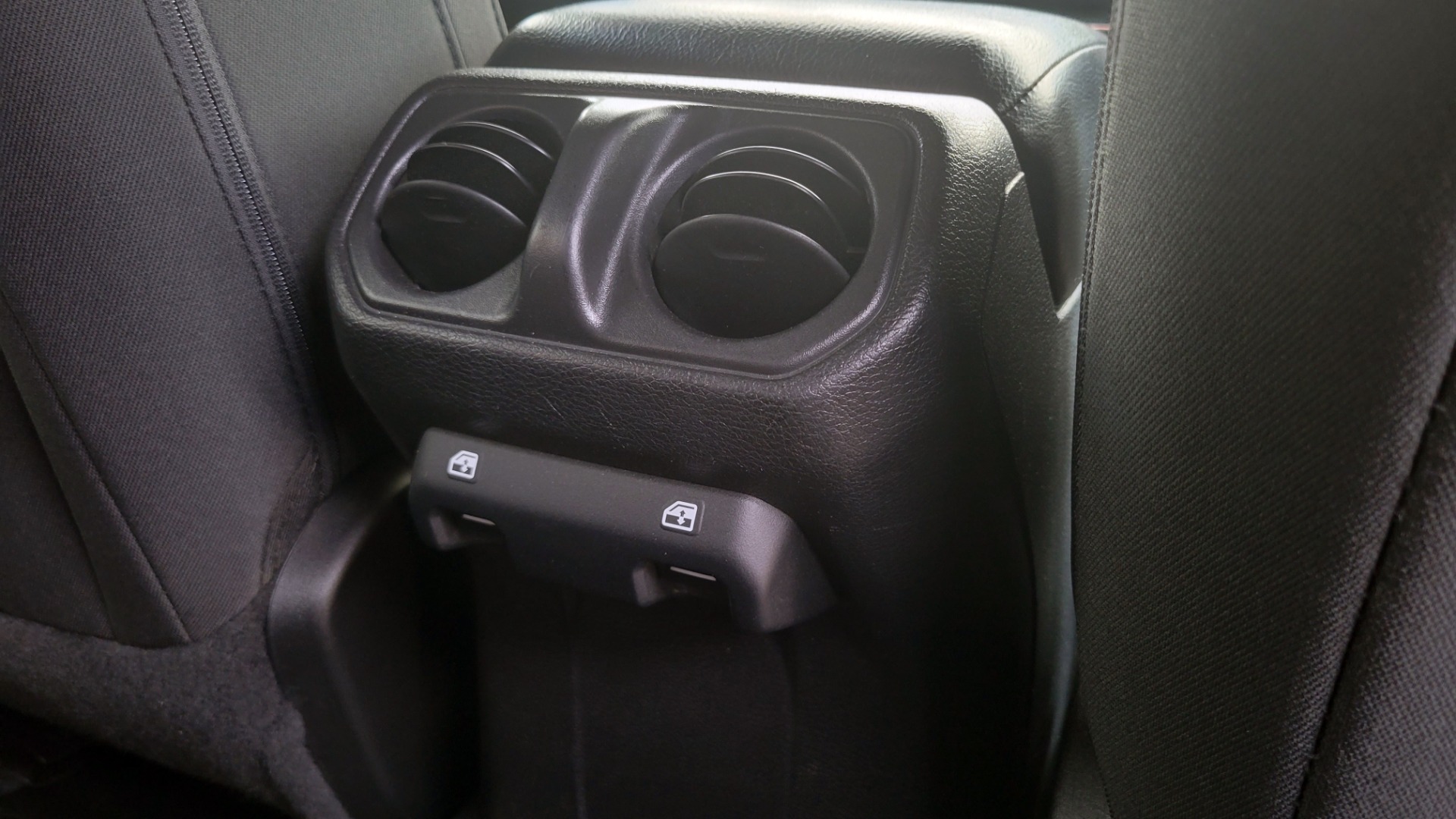 Used 2018 Jeep WRANGLER UNLIMITED SPORT RUBITRUX 4X4 / AUTO / CLOTH SEATS / SOFT-TOP / CAMERA for sale Sold at Formula Imports in Charlotte NC 28227 86