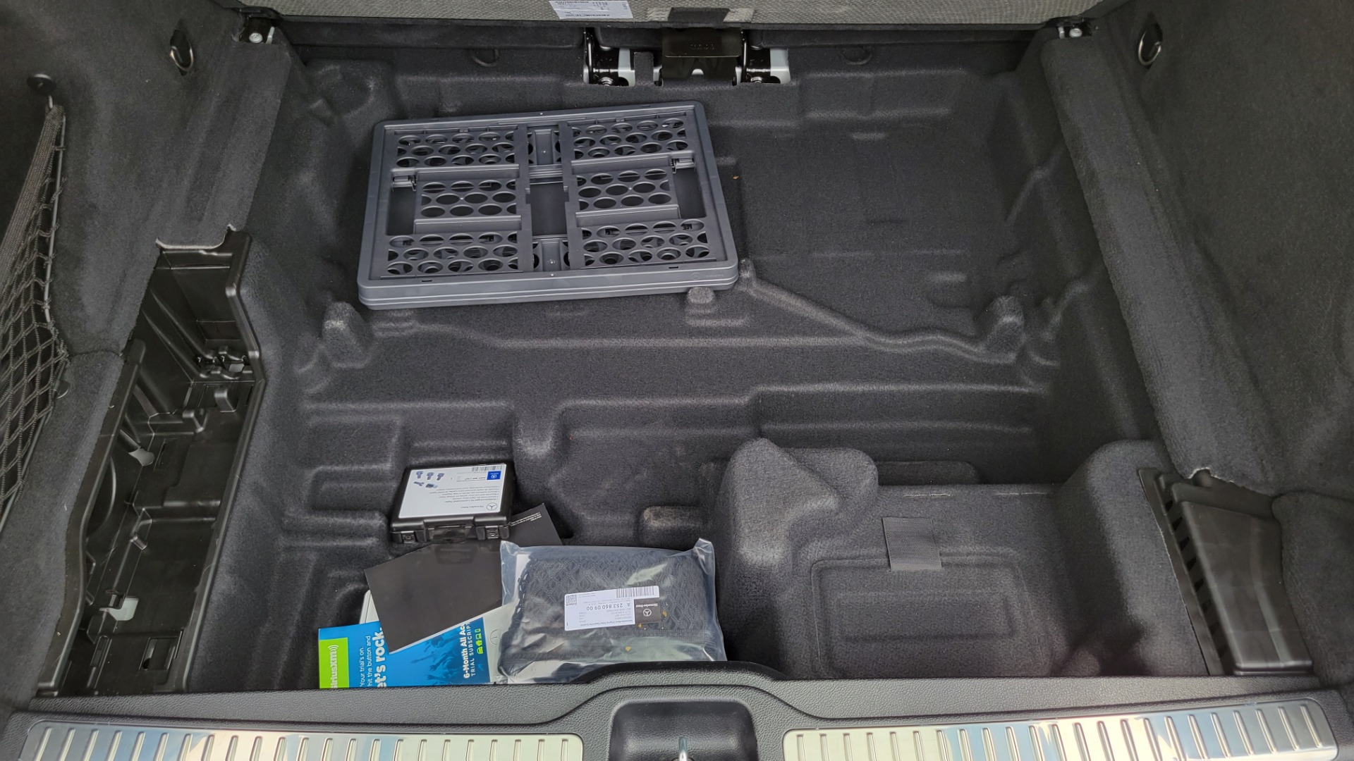 Used 2020 Mercedes-Benz GLC 300 PREMIUM / MULTIMEDIA / PARK ASST / LIGHTING / PANO-ROOF / CAMERA for sale Sold at Formula Imports in Charlotte NC 28227 20