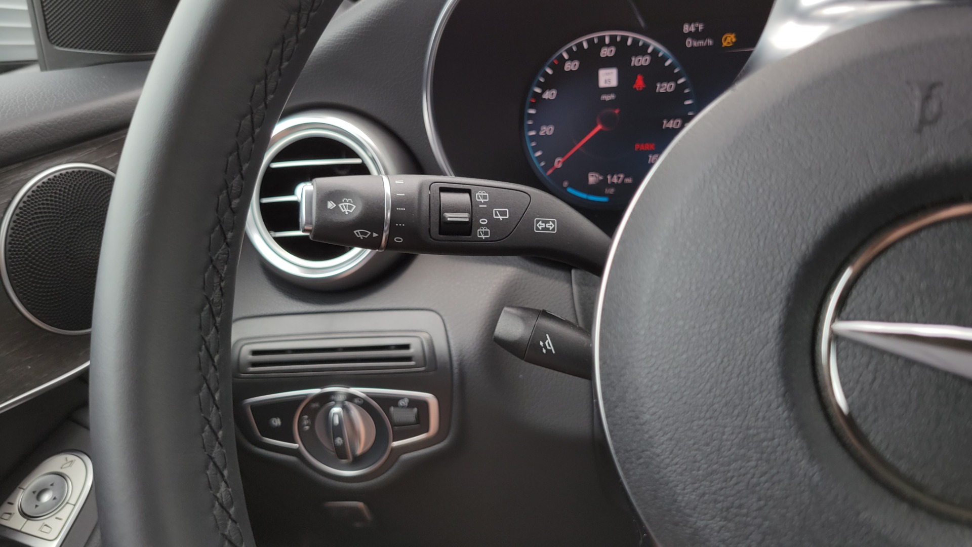 Used 2020 Mercedes-Benz GLC 300 PREMIUM / MULTIMEDIA / PARK ASST / LIGHTING / PANO-ROOF / CAMERA for sale $48,999 at Formula Imports in Charlotte NC 28227 47