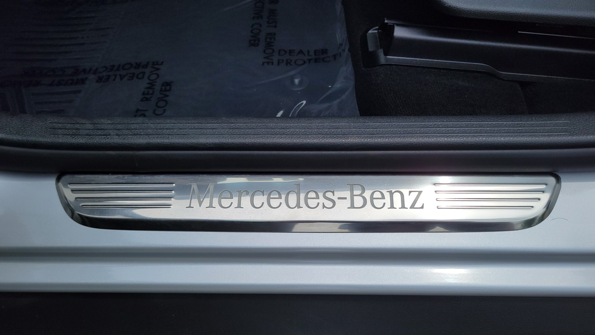 Used 2020 Mercedes-Benz GLC 300 PREMIUM / MULTIMEDIA / PARK ASST / LIGHTING / PANO-ROOF / CAMERA for sale Sold at Formula Imports in Charlotte NC 28227 74