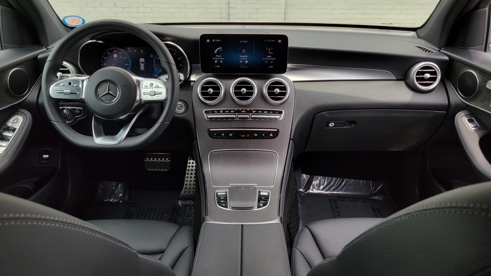 Used 2020 Mercedes-Benz GLC 300 PREMIUM / MULTIMEDIA / PARK ASST / LIGHTING / PANO-ROOF / CAMERA for sale Sold at Formula Imports in Charlotte NC 28227 84