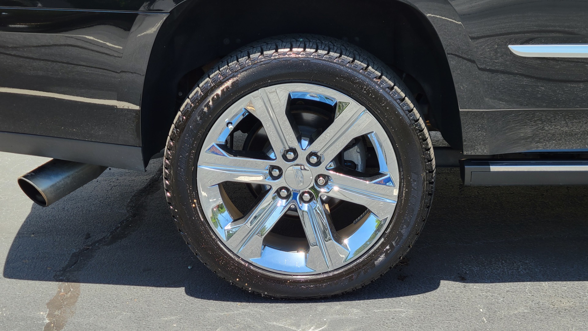 Used 2016 Cadillac ESCALADE PREMIUM COLLECTION / 6.2L / 4X4 / NAV / DVD / SUNROOF / 3-ROW for sale $58,995 at Formula Imports in Charlotte NC 28227 100