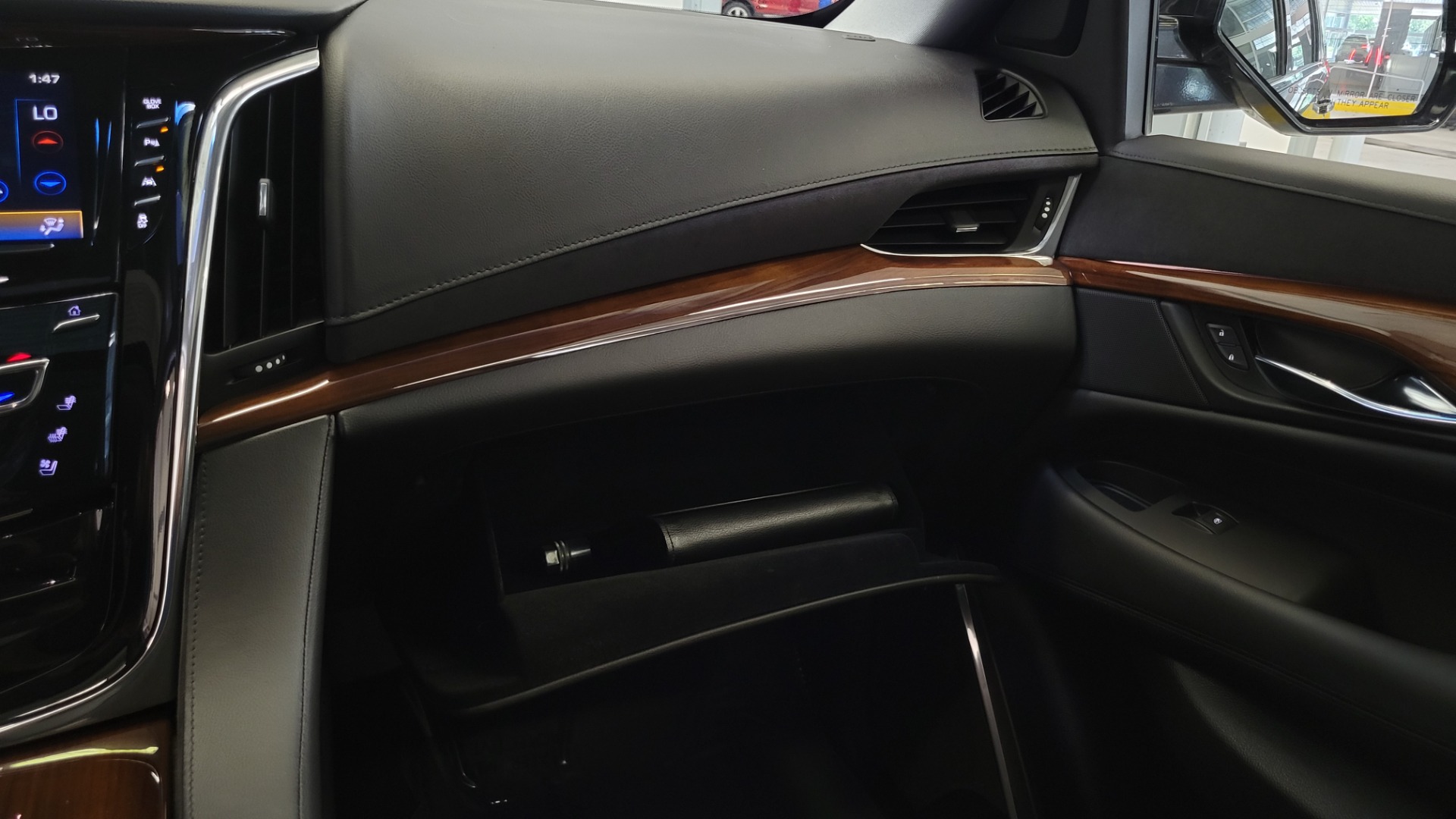 Used 2016 Cadillac ESCALADE PREMIUM COLLECTION / 6.2L / 4X4 / NAV / DVD / SUNROOF / 3-ROW for sale $58,995 at Formula Imports in Charlotte NC 28227 60
