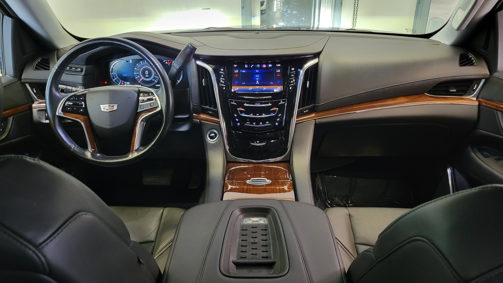 Used 2016 Cadillac ESCALADE PREMIUM COLLECTION / 6.2L / 4X4 / NAV / DVD / SUNROOF / 3-ROW for sale $58,995 at Formula Imports in Charlotte NC 28227 96