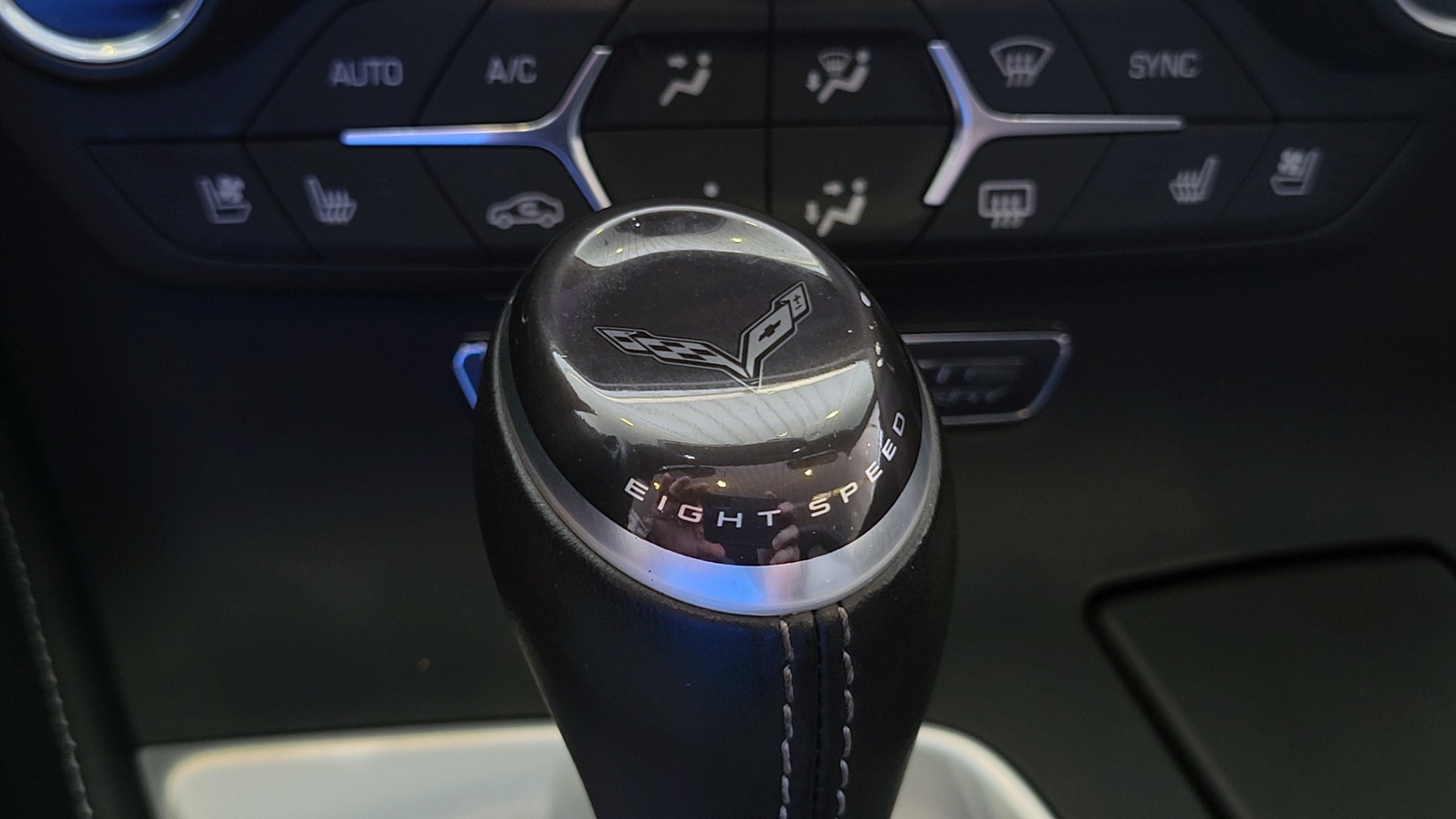 Used 2016 Chevrolet CORVETTE C7 COUPE / Z51 / 2LT / NAV / AUTO / PERF DATA & VIDEO RECORD for sale $56,495 at Formula Imports in Charlotte NC 28227 42