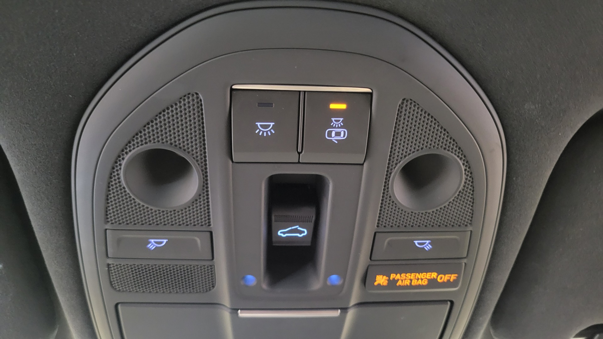 Used 2019 Genesis G70 3.3T SPORT SEDAN / NAV / SUNROOF / HUD / PARK DIST WARN / CAMERA for sale $37,995 at Formula Imports in Charlotte NC 28227 58