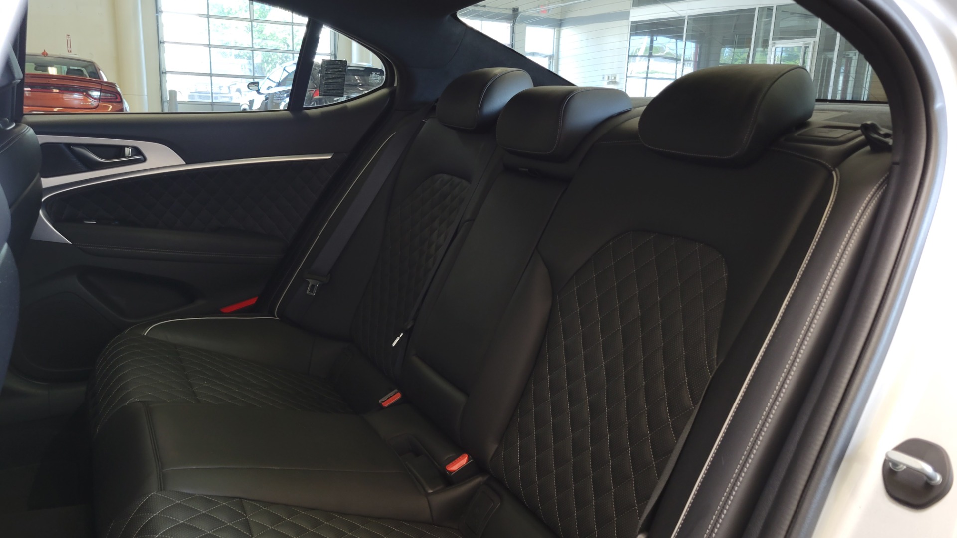 Used 2019 Genesis G70 3.3T SPORT SEDAN / NAV / SUNROOF / HUD / PARK DIST WARN / CAMERA for sale $37,995 at Formula Imports in Charlotte NC 28227 68