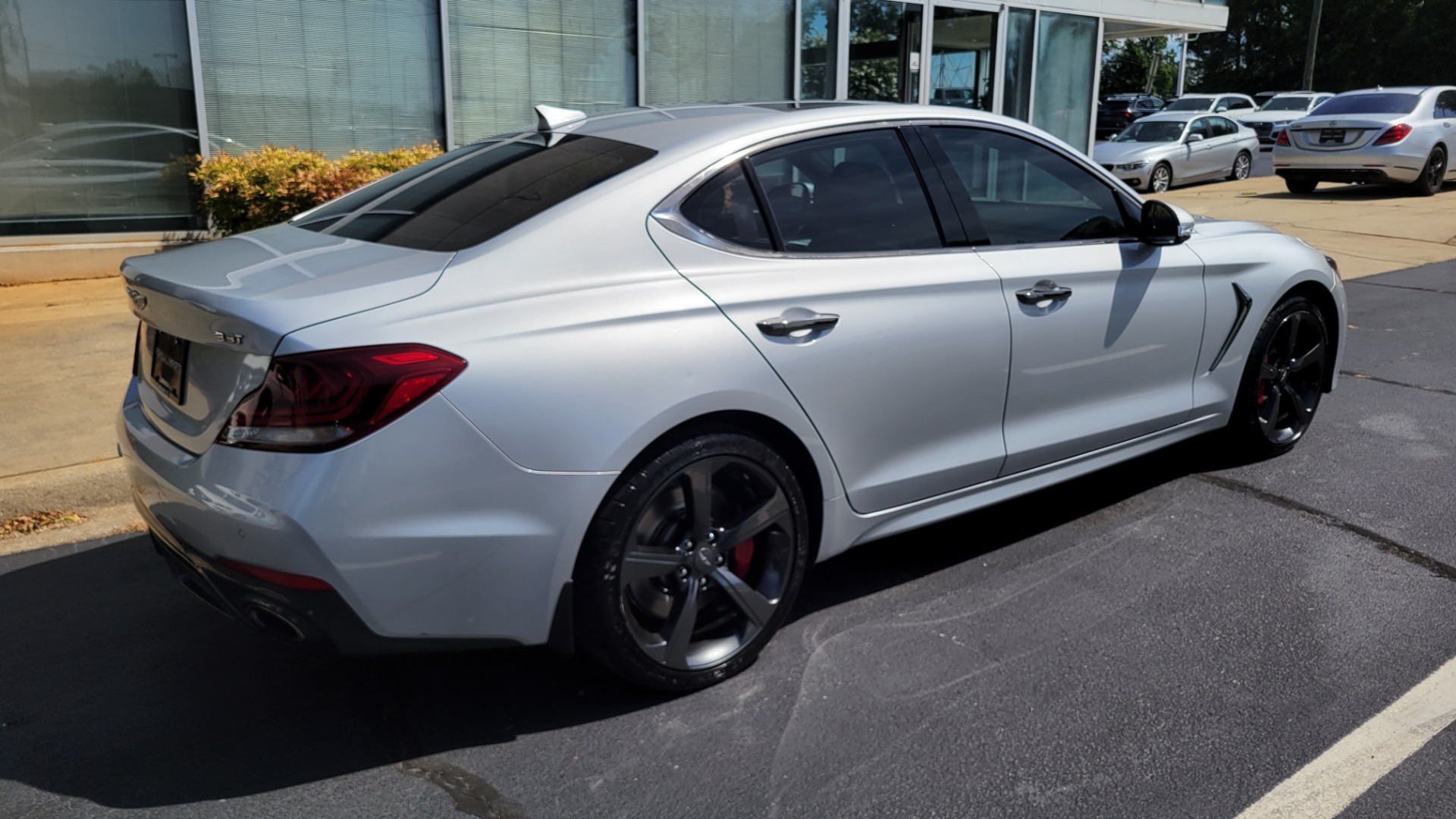 Used 2019 Genesis G70 3.3T SPORT SEDAN / NAV / SUNROOF / HUD / PARK DIST WARN / CAMERA for sale $37,995 at Formula Imports in Charlotte NC 28227 7