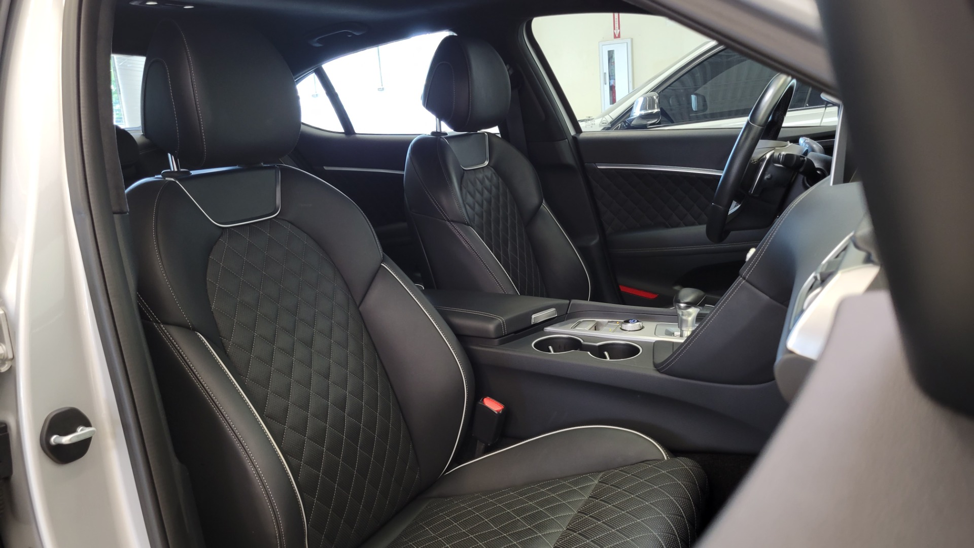 Used 2019 Genesis G70 3.3T SPORT SEDAN / NAV / SUNROOF / HUD / PARK DIST WARN / CAMERA for sale $37,995 at Formula Imports in Charlotte NC 28227 73