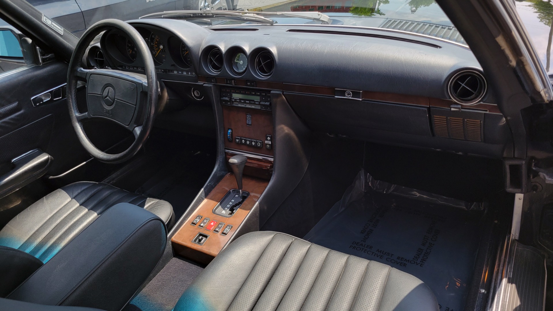 Used 1989 Mercedes-Benz 560 SERIES 560SL ROADSTER / 5.6L V8 227HP / AUTOMATIC TRANS for sale Sold at Formula Imports in Charlotte NC 28227 44