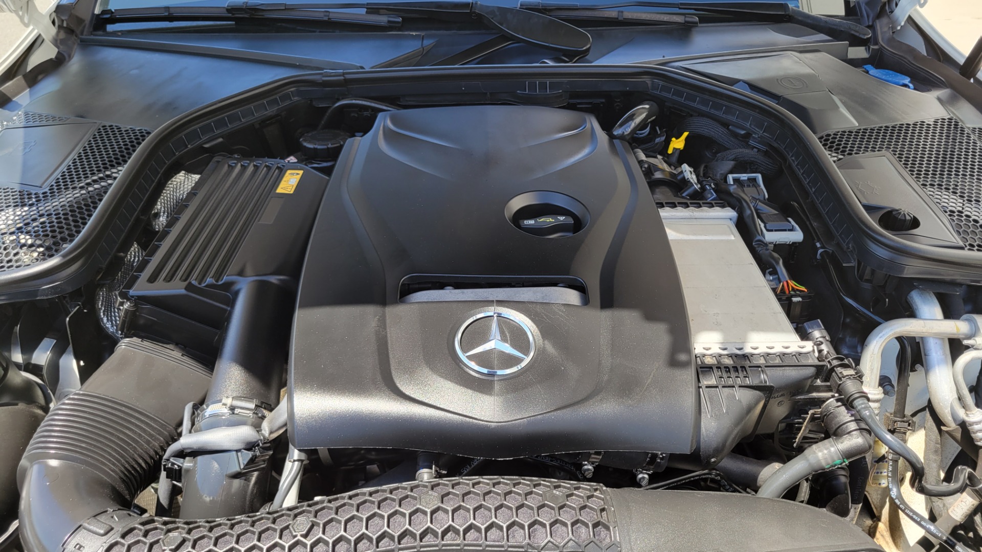 Used 2017 Mercedes-Benz C-CLASS C 300 PREMIUM COUPE / BLIND SPOT ASST / BURMESTER / CAMERA for sale $31,995 at Formula Imports in Charlotte NC 28227 15