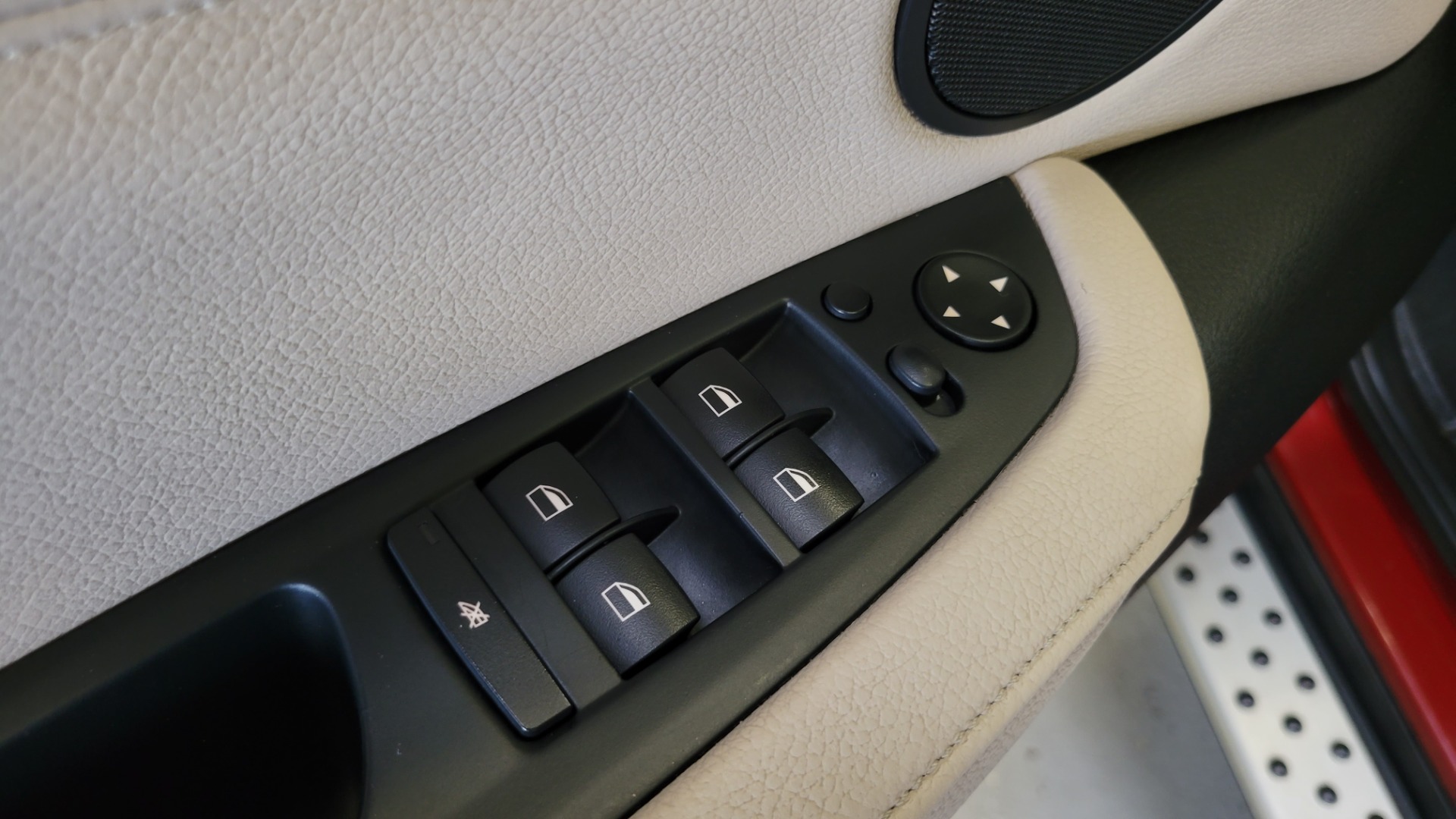 Used 2014 BMW X6 XDRIVE35I / PREMIUM / NAV / SUNROOF / PREM SND / CAMERA for sale $25,995 at Formula Imports in Charlotte NC 28227 35