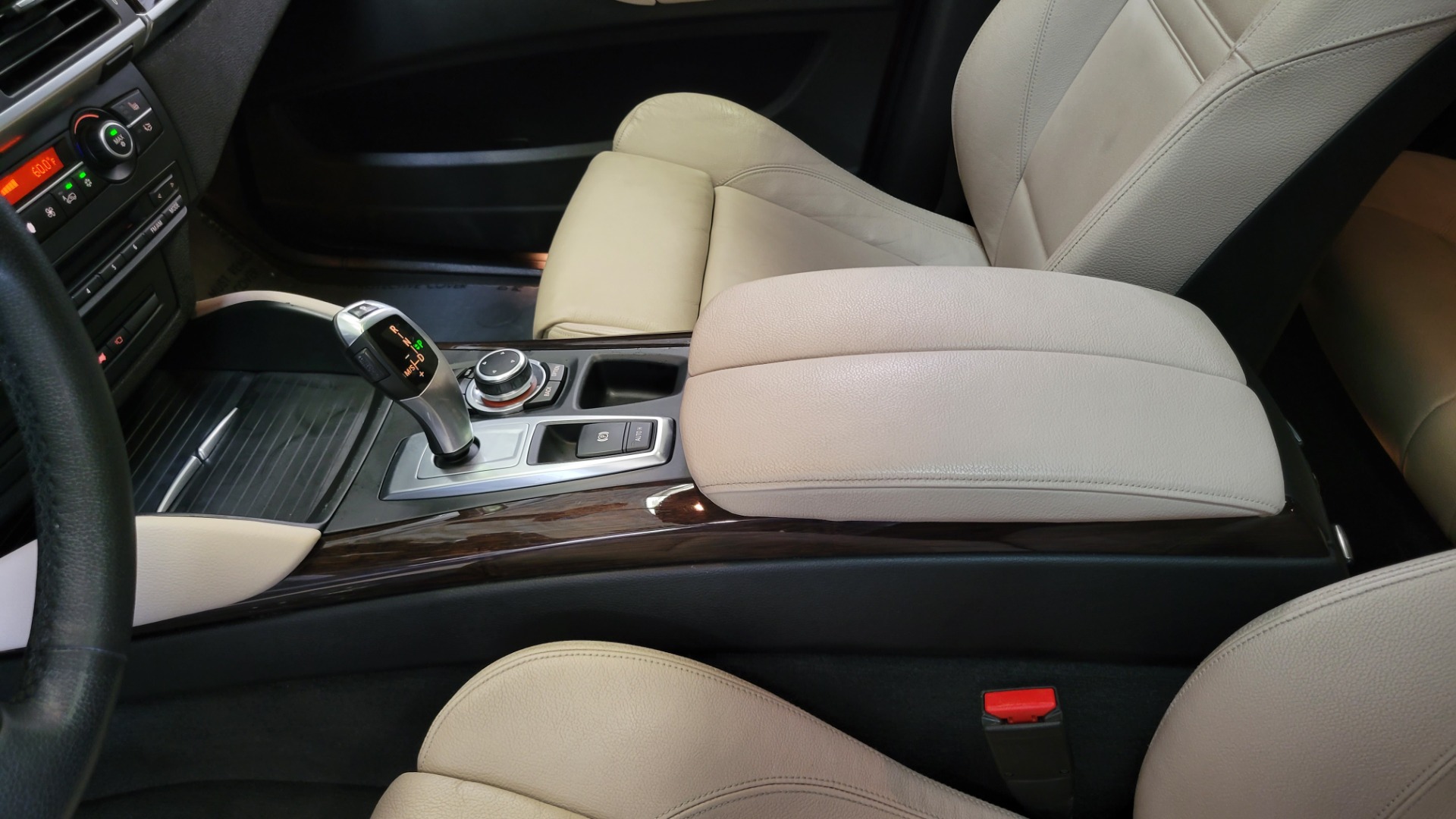 Used 2014 BMW X6 XDRIVE35I / PREMIUM / NAV / SUNROOF / PREM SND / CAMERA for sale $25,995 at Formula Imports in Charlotte NC 28227 62