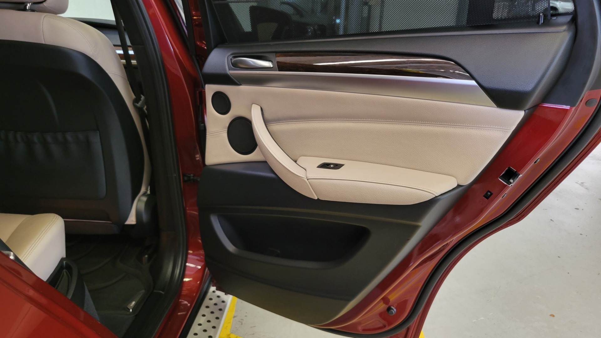 Used 2014 BMW X6 XDRIVE35I / PREMIUM / NAV / SUNROOF / PREM SND / CAMERA for sale Sold at Formula Imports in Charlotte NC 28227 75