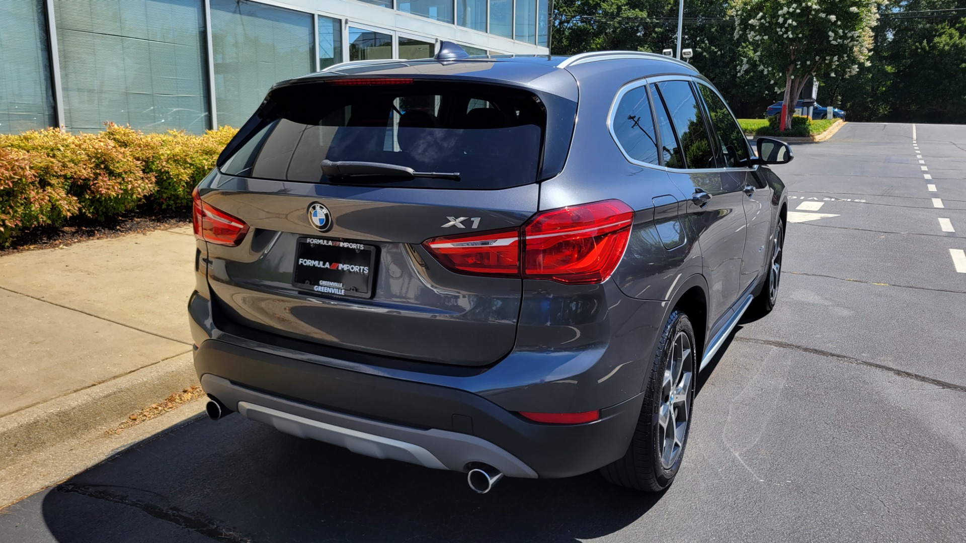 Used 2018 BMW X1 XDRIVE28I SPORT 2.0L SUV / NAV / CONV PKG / HTD STS & STRNG WHL / CAMERA for sale $29,995 at Formula Imports in Charlotte NC 28227 8