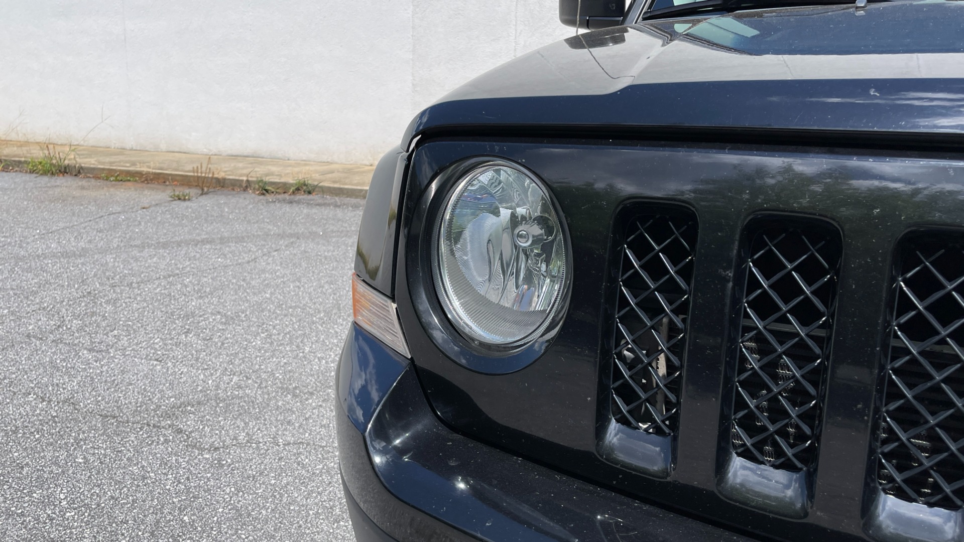 Used 2016 Jeep Patriot Sport SE / 6SPEED AUTO / POWER GROUP / CLOTH / KEYLESS ENTRY for sale Sold at Formula Imports in Charlotte NC 28227 30