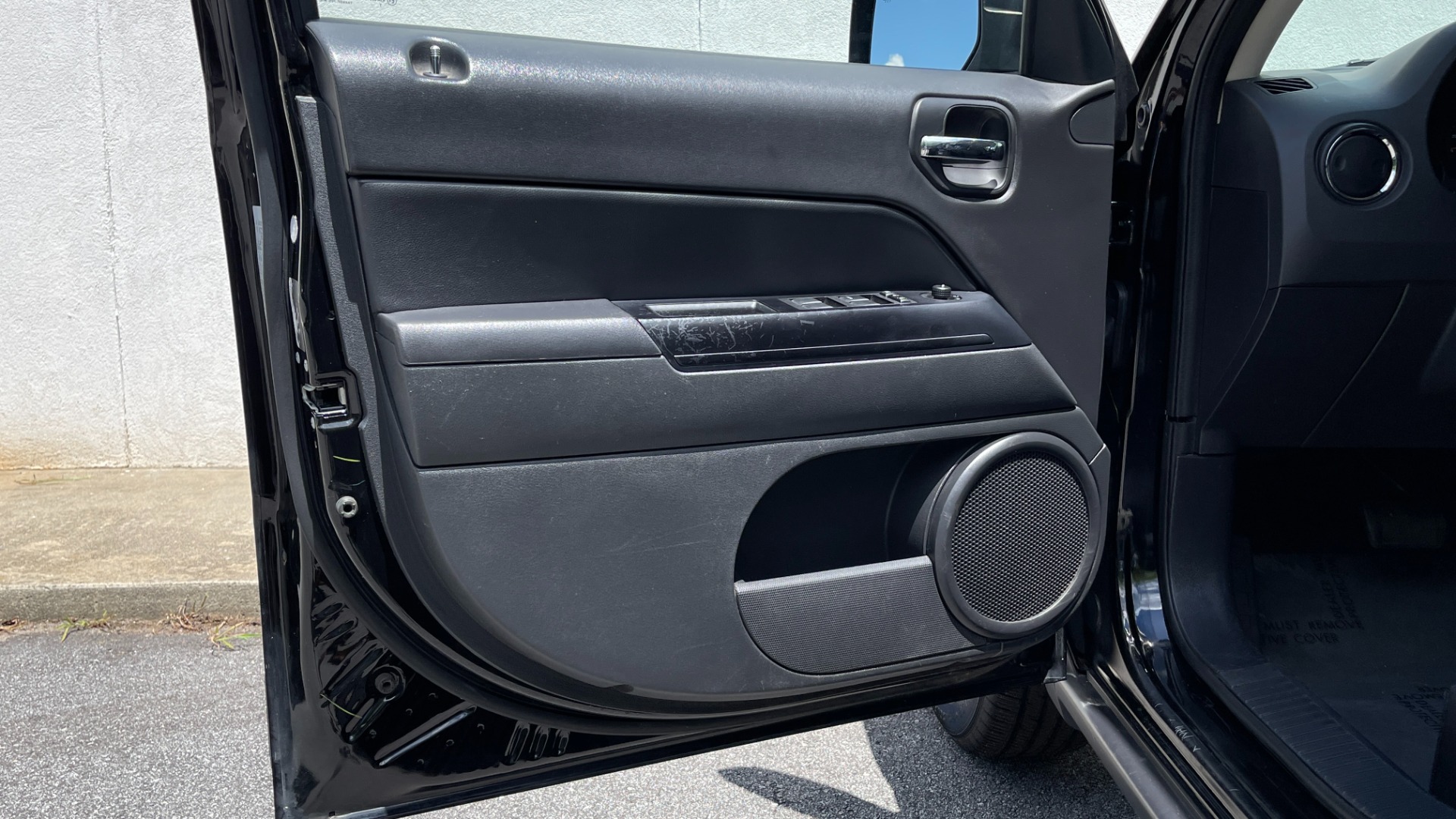 Used 2016 Jeep Patriot Sport SE / 6SPEED AUTO / POWER GROUP / CLOTH / KEYLESS ENTRY for sale Sold at Formula Imports in Charlotte NC 28227 39