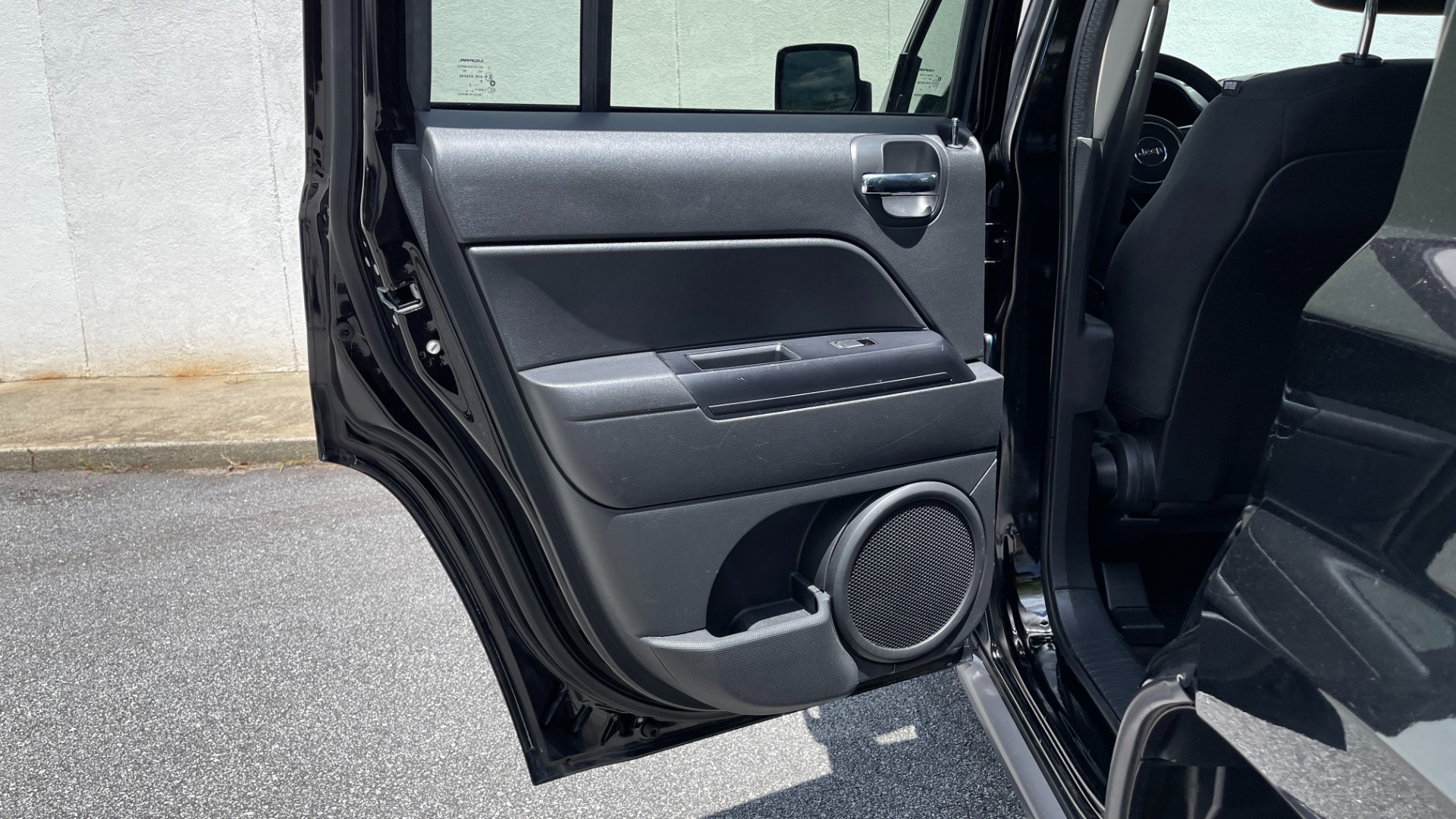 Used 2016 Jeep Patriot Sport SE / 6SPEED AUTO / POWER GROUP / CLOTH / KEYLESS ENTRY for sale Sold at Formula Imports in Charlotte NC 28227 55