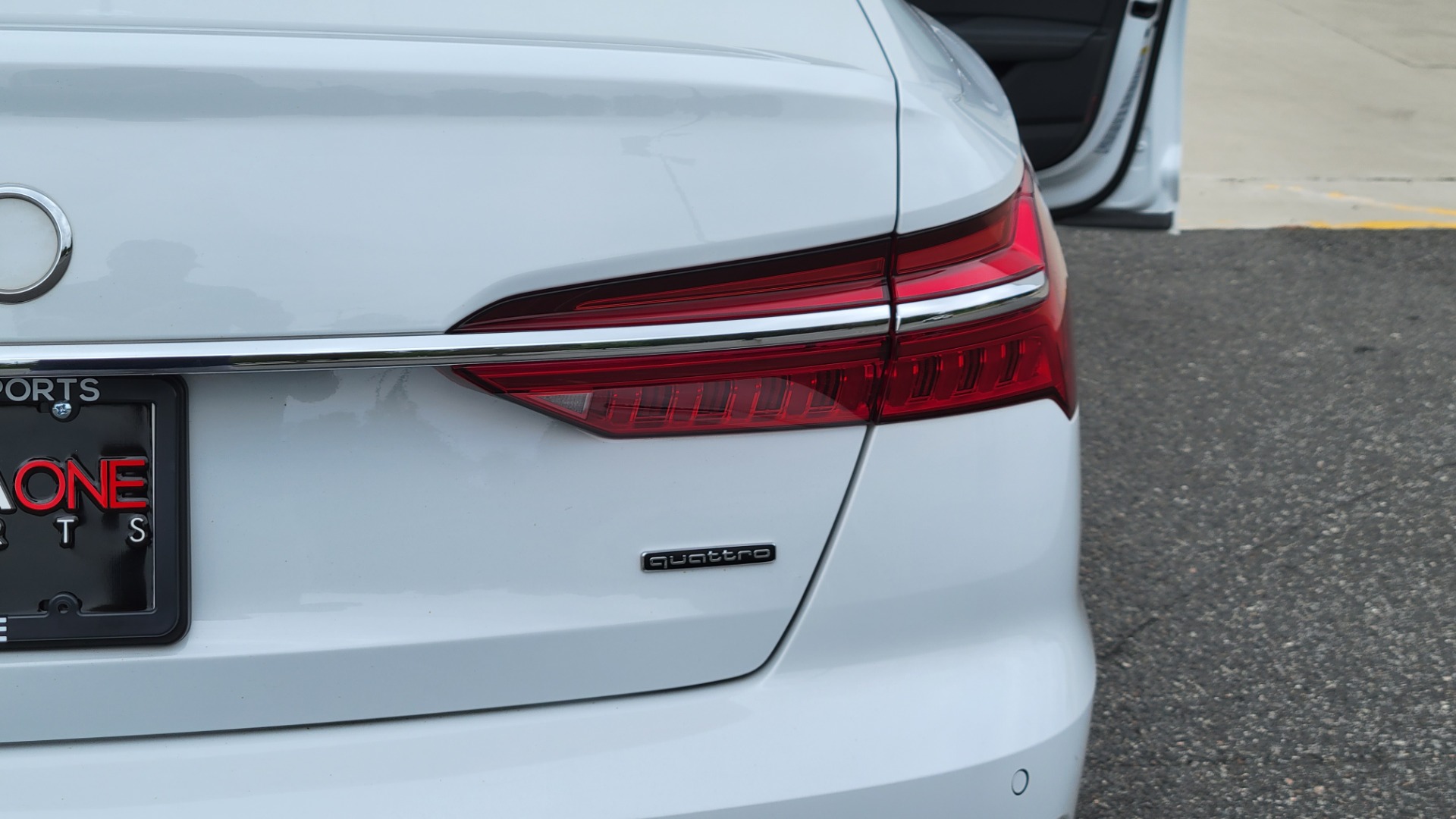 Used 2019 Audi A6 PREMIUM PLUS / DRVR ASST / WARM WTHR / CLD WTHR / NAV / CAMERA for sale Sold at Formula Imports in Charlotte NC 28227 32
