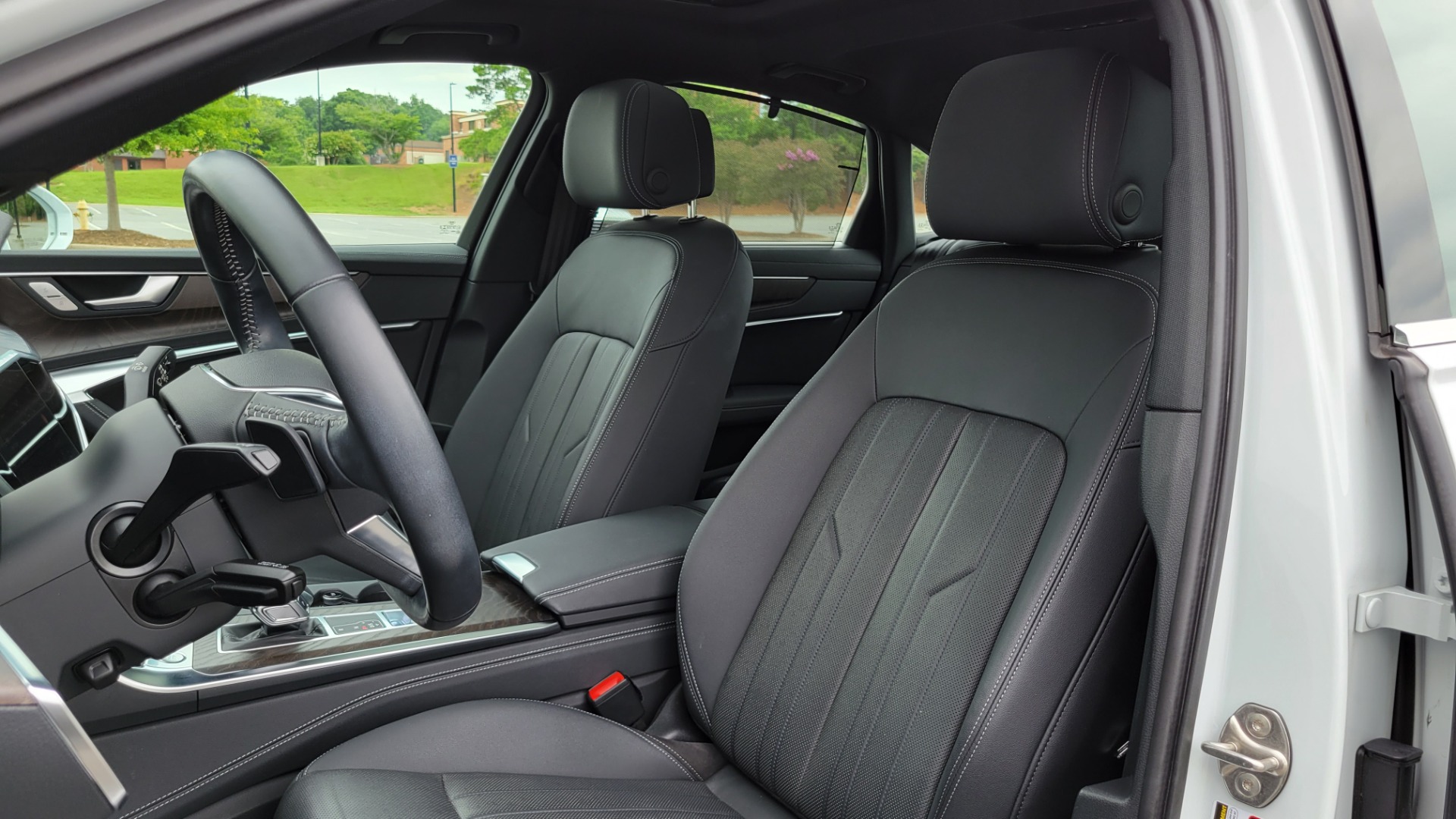 Used 2019 Audi A6 PREMIUM PLUS / DRVR ASST / WARM WTHR / CLD WTHR / NAV / CAMERA for sale Sold at Formula Imports in Charlotte NC 28227 39