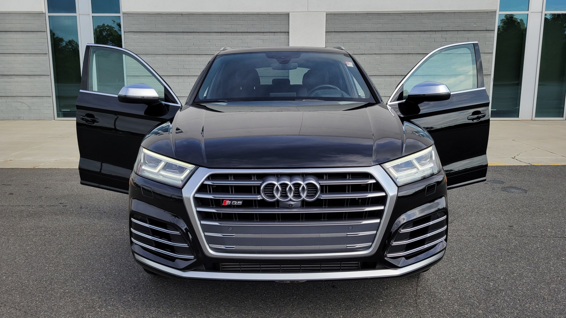 Used 2018 Audi SQ5 3.0 TFSI PRESTIGE QUATTRO / NAV / SUNROOF / B&O SND / CAMERA for sale Sold at Formula Imports in Charlotte NC 28227 11