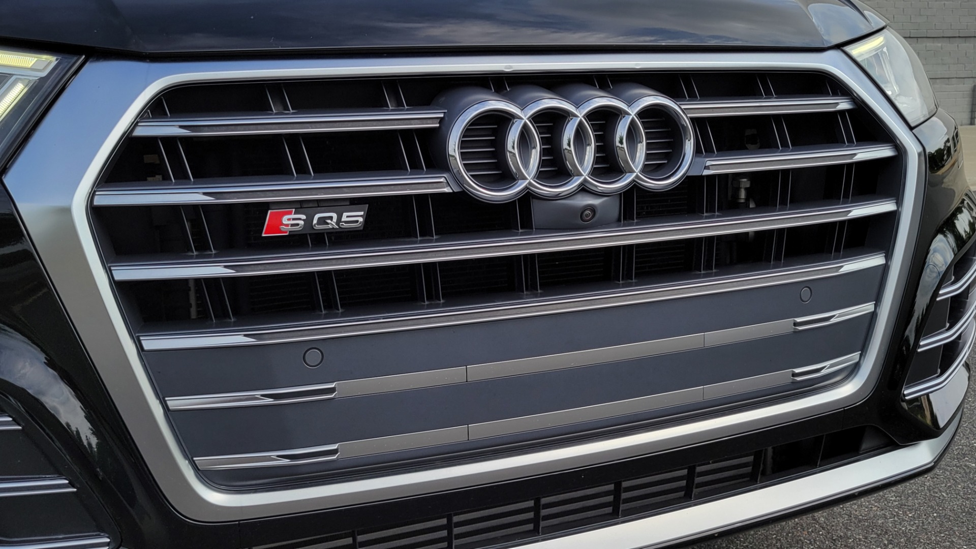 Used 2018 Audi SQ5 3.0 TFSI PRESTIGE QUATTRO / NAV / SUNROOF / B&O SND / CAMERA for sale Sold at Formula Imports in Charlotte NC 28227 26
