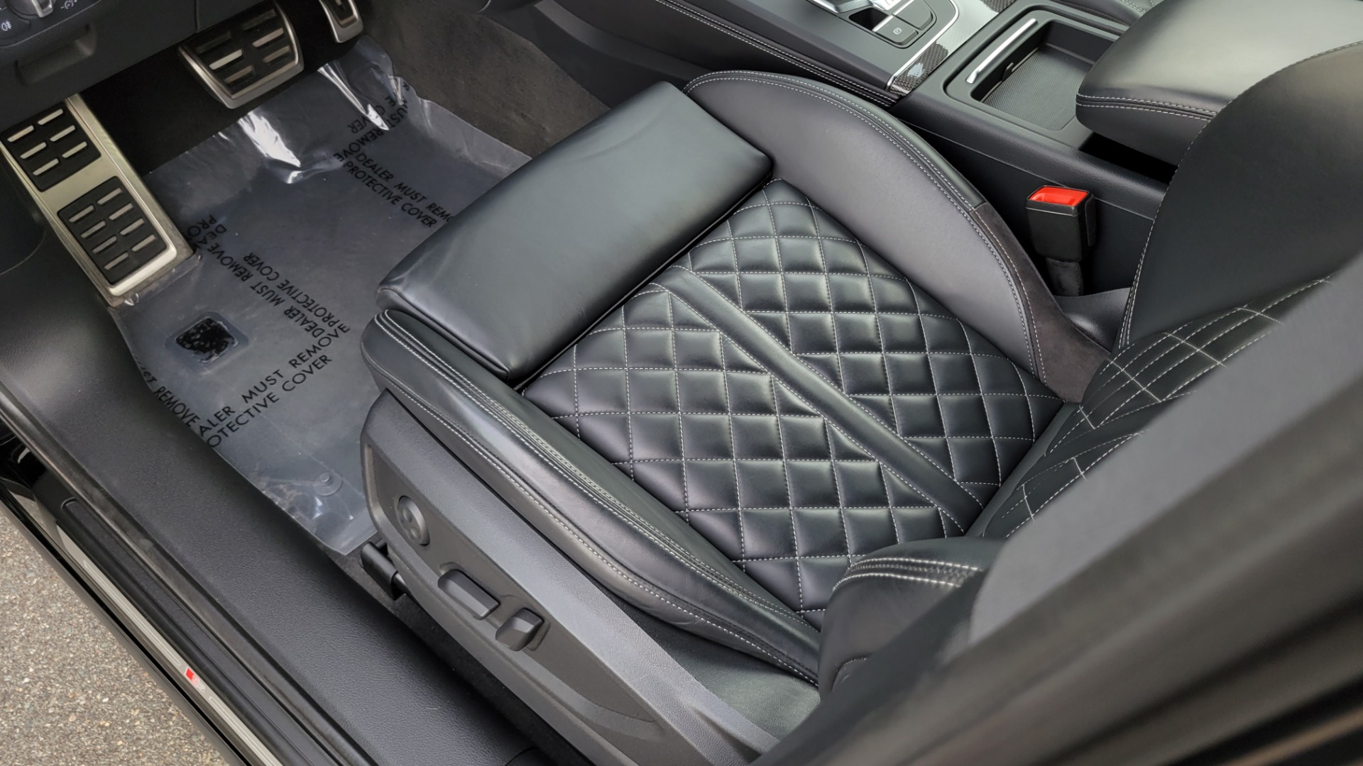 Used 2018 Audi SQ5 3.0 TFSI PRESTIGE QUATTRO / NAV / SUNROOF / B&O SND / CAMERA for sale $40,995 at Formula Imports in Charlotte NC 28227 37