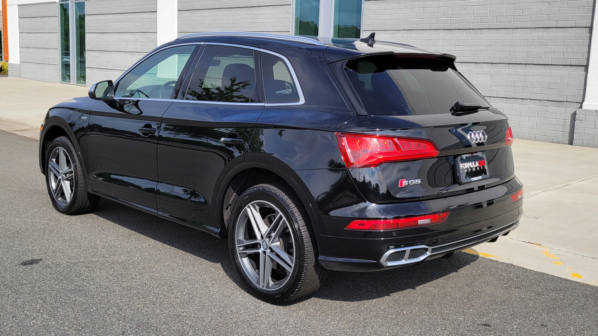 Used 2018 Audi SQ5 3.0 TFSI PRESTIGE QUATTRO / NAV / SUNROOF / B&O SND / CAMERA for sale Sold at Formula Imports in Charlotte NC 28227 5