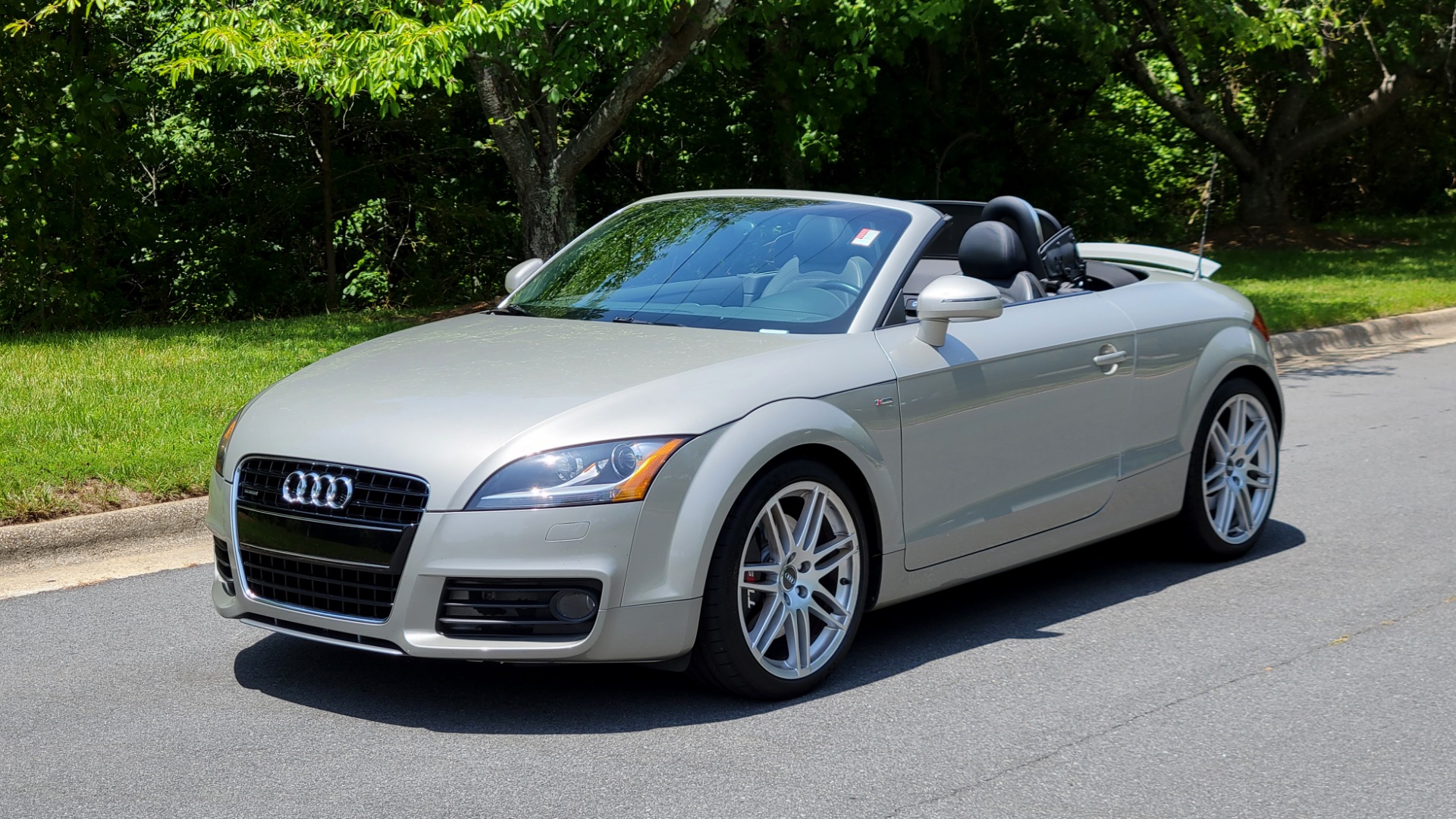Used 2008 Audi TT 3.2L CONVERTIBLE / MANUAL / 19IN WHEELS / LOW MILES for sale Sold at Formula Imports in Charlotte NC 28227 13
