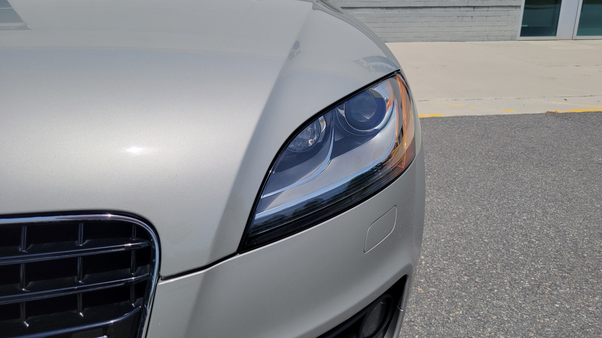 Used 2008 Audi TT 3.2L CONVERTIBLE / MANUAL / 19IN WHEELS / LOW MILES for sale Sold at Formula Imports in Charlotte NC 28227 34