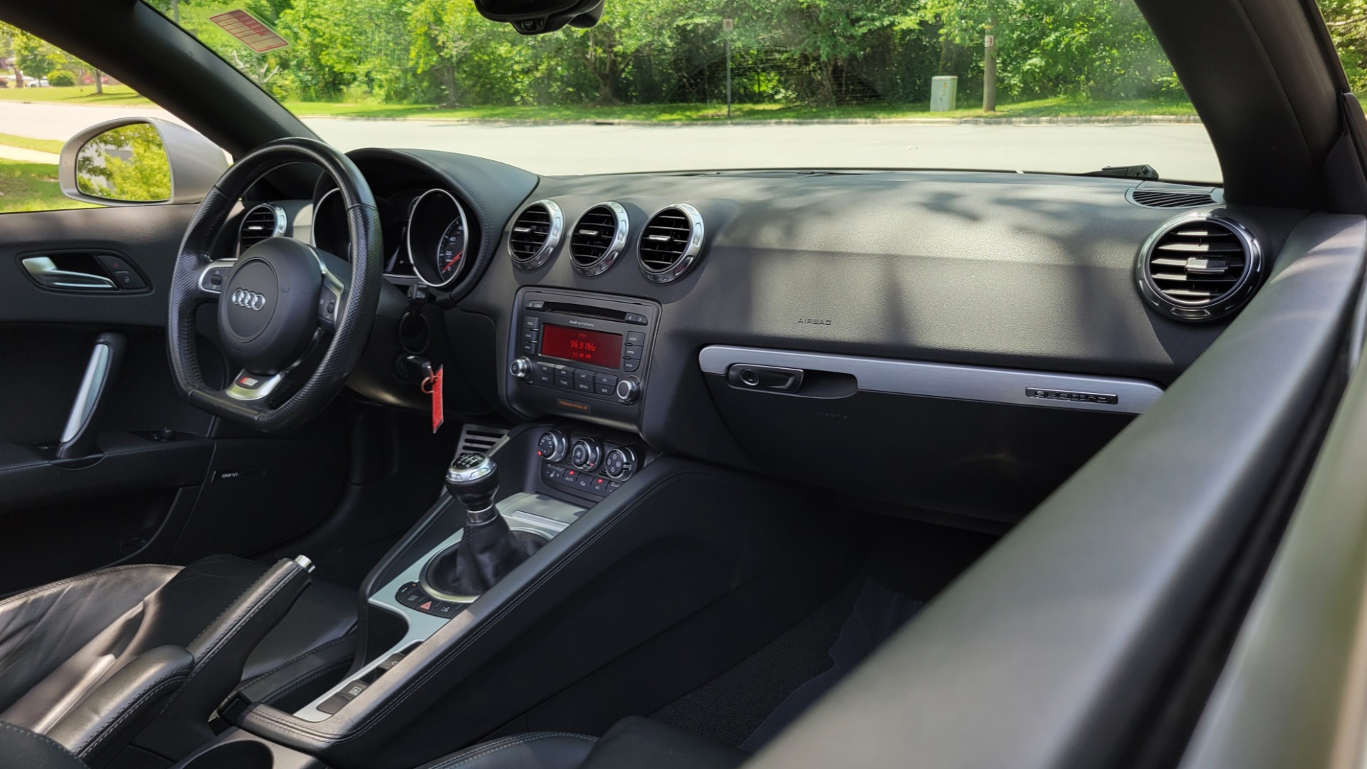 Used 2008 Audi TT 3.2L CONVERTIBLE / MANUAL / 19IN WHEELS / LOW MILES for sale Sold at Formula Imports in Charlotte NC 28227 63