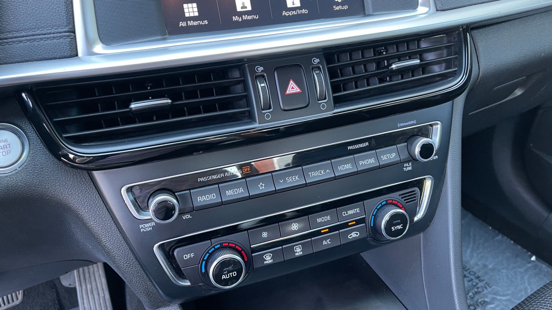Used 2019 Kia Optima S / 4CYL / BLACK CLOTH/LEATHERETTE SEATS / AUTOMATIC TRANSMISSION for sale Sold at Formula Imports in Charlotte NC 28227 30