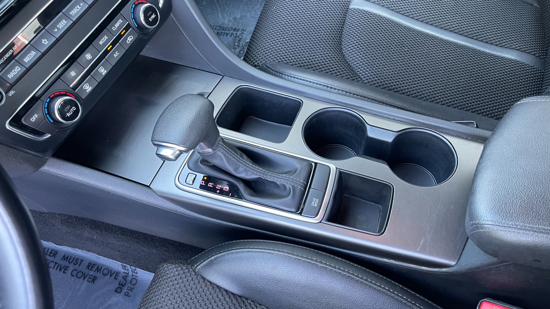 Used 2019 Kia Optima S / 4CYL / BLACK CLOTH/LEATHERETTE SEATS / AUTOMATIC TRANSMISSION for sale $23,995 at Formula Imports in Charlotte NC 28227 31