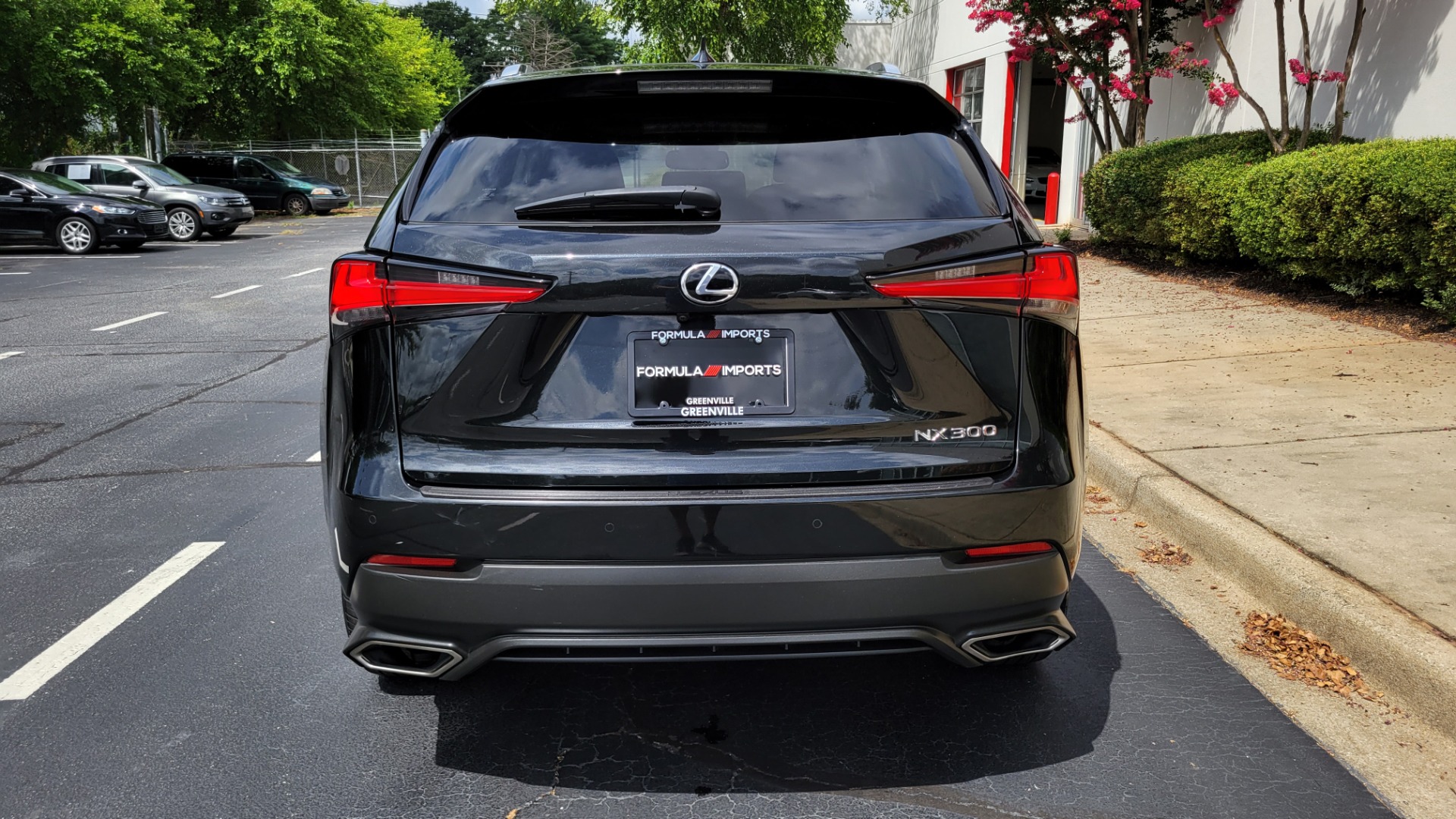 Used 2019 Lexus NX 300 / 2.0L TURBO / AUTO / SUNROOF / VENTILATED SEATS / CAMERA for sale Sold at Formula Imports in Charlotte NC 28227 26