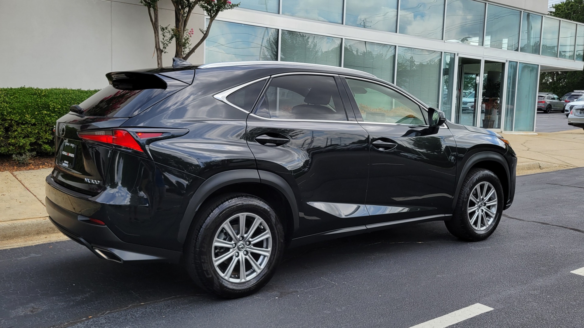 Used 2019 Lexus NX 300 / 2.0L TURBO / AUTO / SUNROOF / VENTILATED SEATS / CAMERA for sale Sold at Formula Imports in Charlotte NC 28227 6