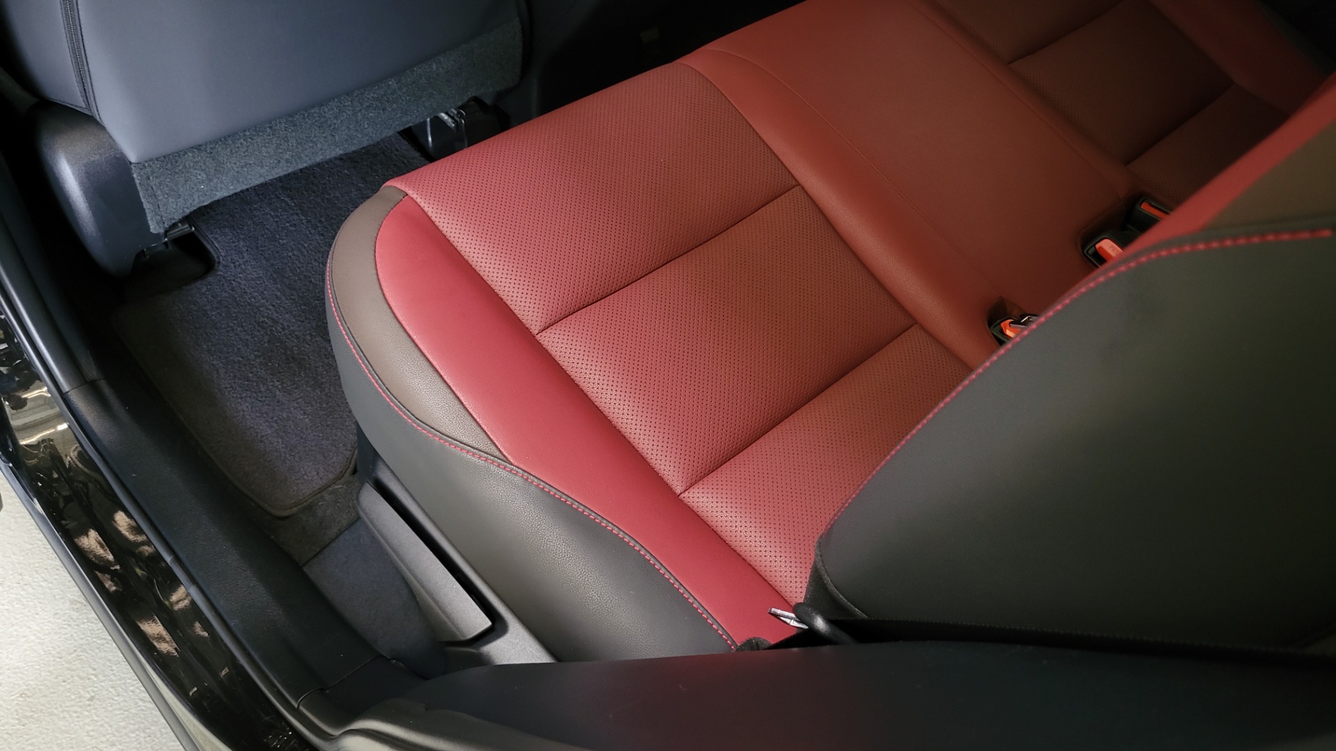 Used 2019 Lexus NX 300 / 2.0L TURBO / AUTO / SUNROOF / VENTILATED SEATS / CAMERA for sale Sold at Formula Imports in Charlotte NC 28227 60