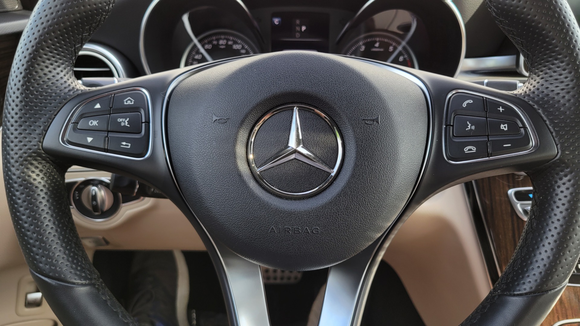 Used 2018 Mercedes-Benz C-CLASS C 300 PREMIUM / SUNROOF / SMARTPHONE / COMFORT SUSP / CAMERA for sale Sold at Formula Imports in Charlotte NC 28227 41