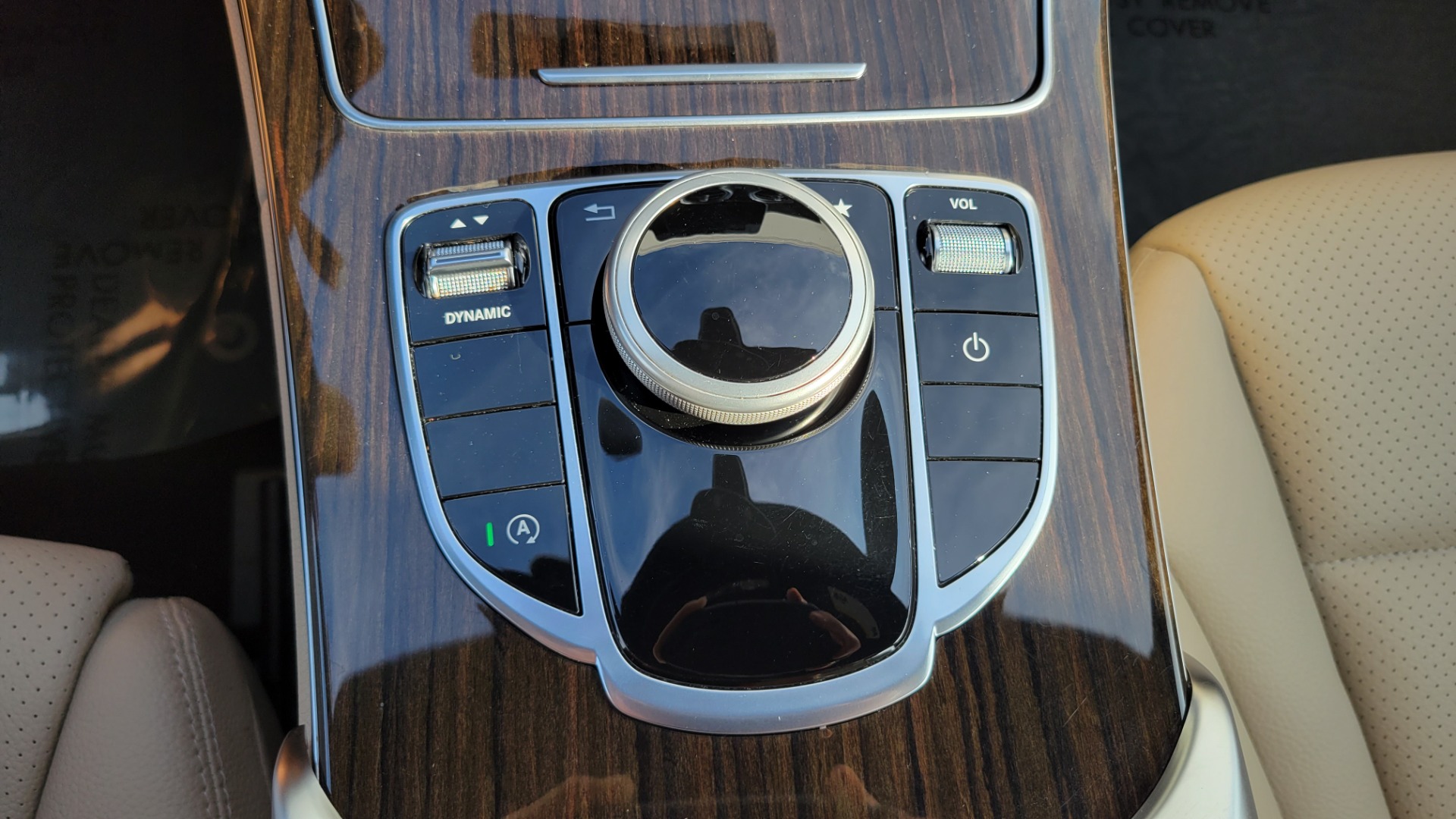 Used 2018 Mercedes-Benz C-CLASS C 300 PREMIUM / SUNROOF / SMARTPHONE / COMFORT SUSP / CAMERA for sale Sold at Formula Imports in Charlotte NC 28227 52