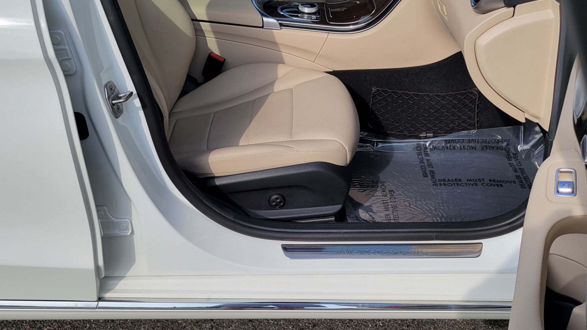 Used 2018 Mercedes-Benz C-CLASS C 300 PREMIUM / SUNROOF / SMARTPHONE / COMFORT SUSP / CAMERA for sale Sold at Formula Imports in Charlotte NC 28227 69