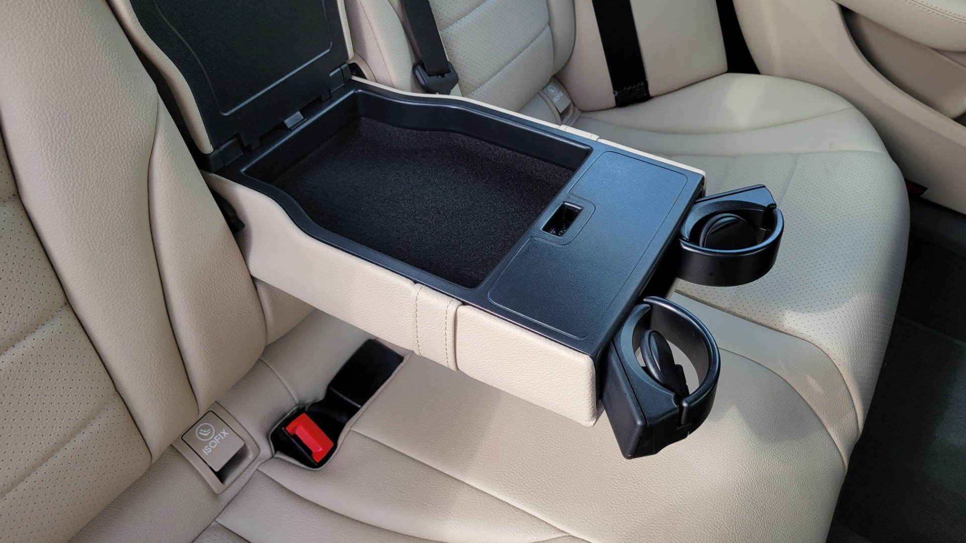 Used 2018 Mercedes-Benz C-CLASS C 300 PREMIUM / SUNROOF / SMARTPHONE / COMFORT SUSP / CAMERA for sale Sold at Formula Imports in Charlotte NC 28227 77