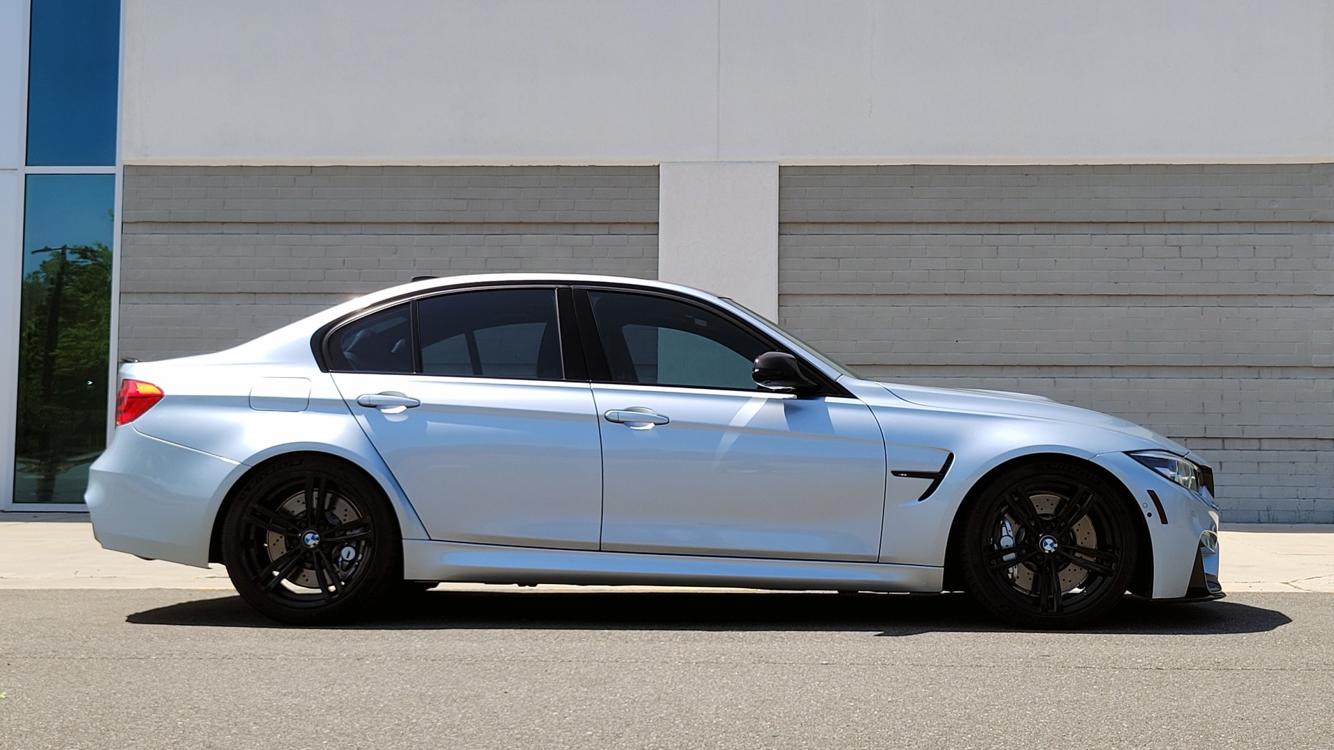 Used 2018 BMW M3 EXECUTIVE SEDAN / DRIVER ASST / PDC / ABSD / APPLE / CAMERA for sale Call for price at Formula Imports in Charlotte NC 28227 15