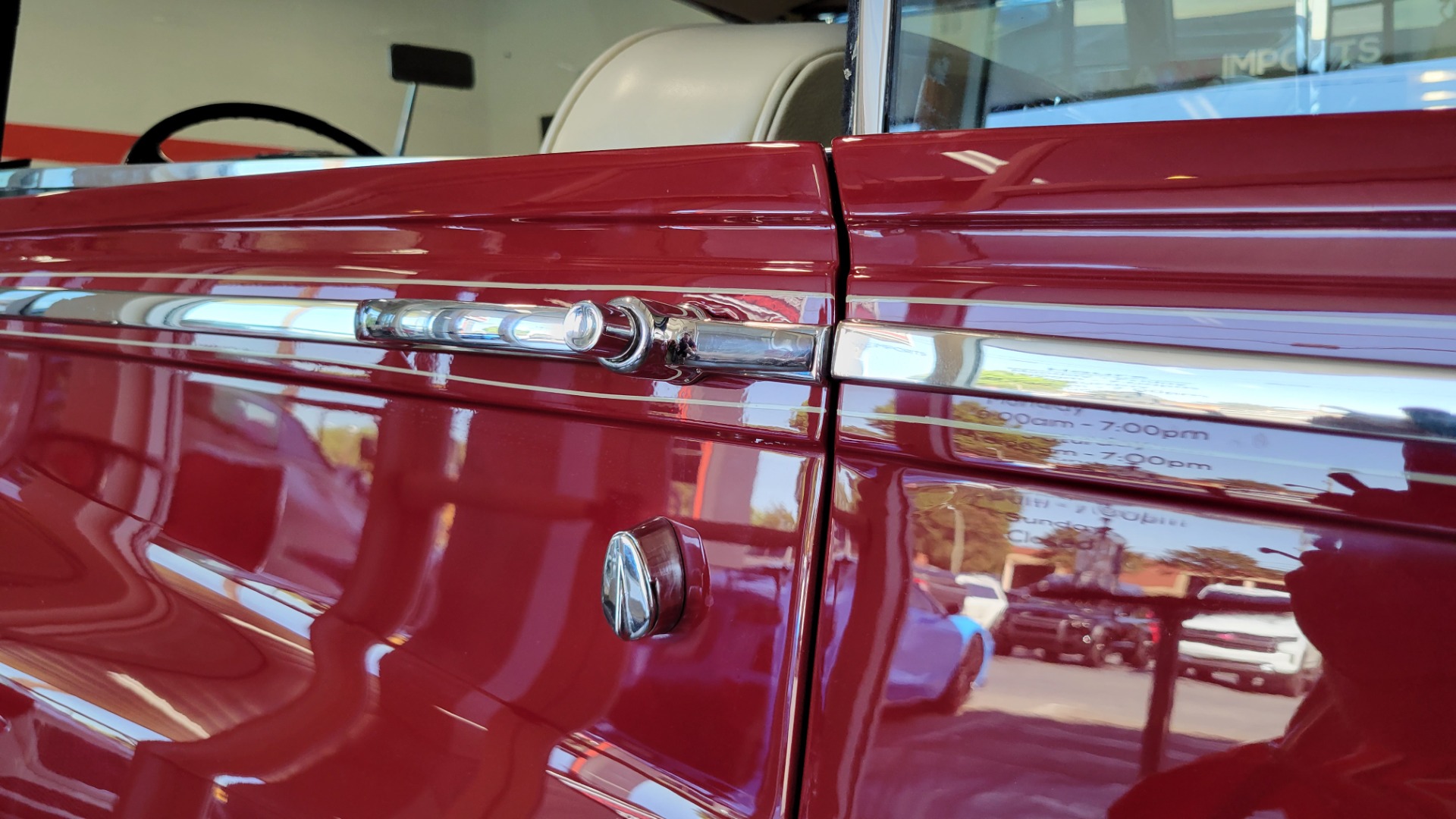 Used 1963 Rolls-Royce SILVER CLOUD III CONVERTIBLE / V8 / AUTOMATIC / RESTORED / LOW MILES for sale Sold at Formula Imports in Charlotte NC 28227 13