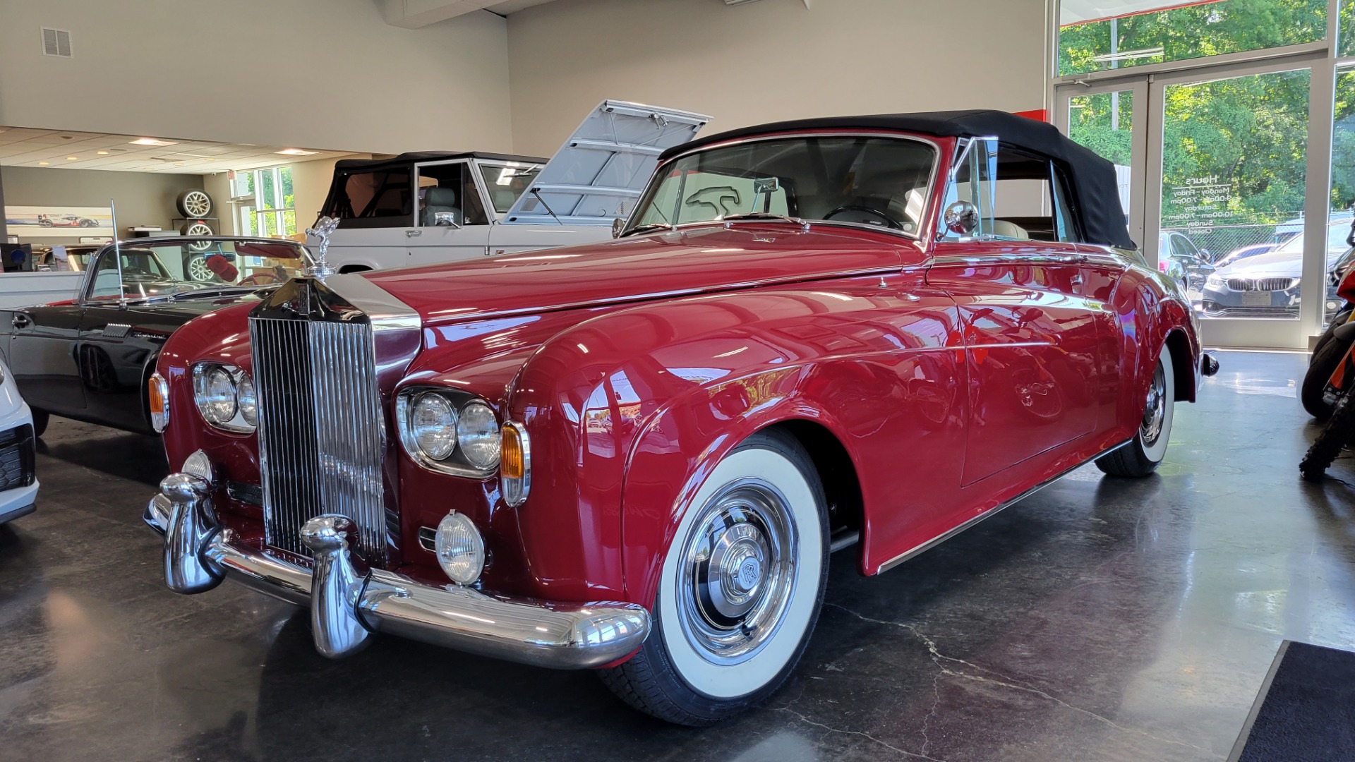 Used 1963 Rolls-Royce SILVER CLOUD III CONVERTIBLE / V8 / AUTOMATIC / RESTORED / LOW MILES for sale Sold at Formula Imports in Charlotte NC 28227 2