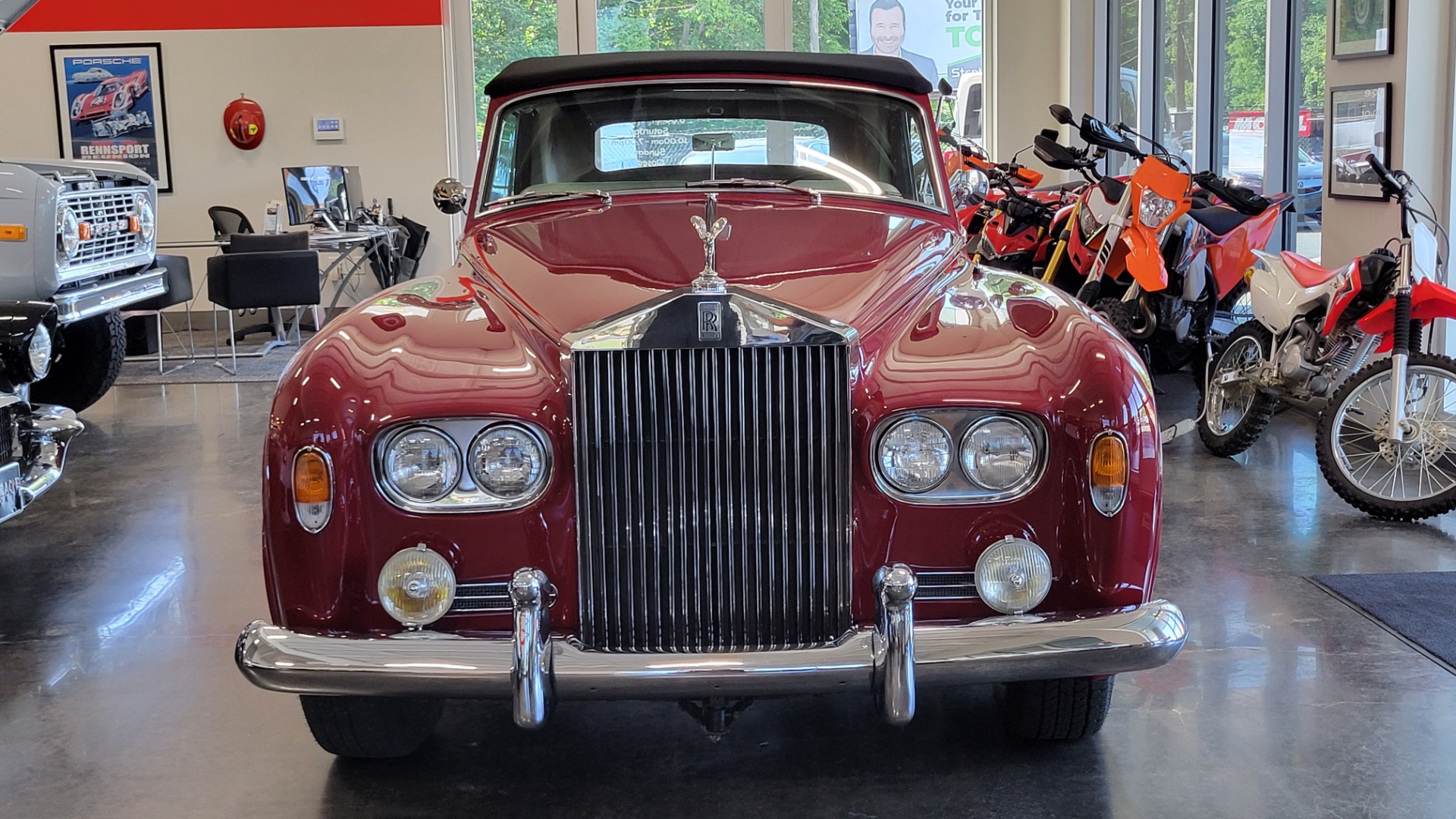 Used 1963 Rolls-Royce SILVER CLOUD III CONVERTIBLE / V8 / AUTOMATIC / RESTORED / LOW MILES for sale Sold at Formula Imports in Charlotte NC 28227 4