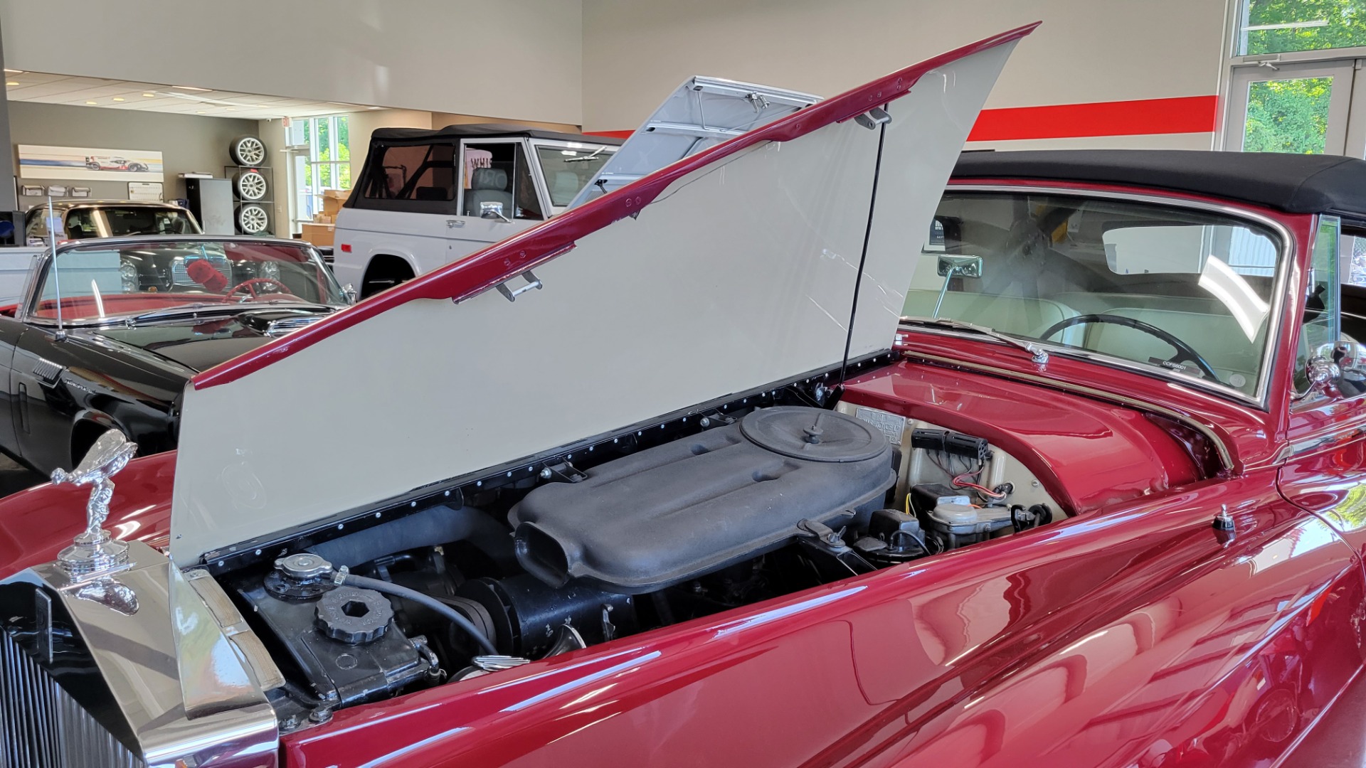Used 1963 Rolls-Royce SILVER CLOUD III CONVERTIBLE / V8 / AUTOMATIC / RESTORED / LOW MILES for sale Sold at Formula Imports in Charlotte NC 28227 50