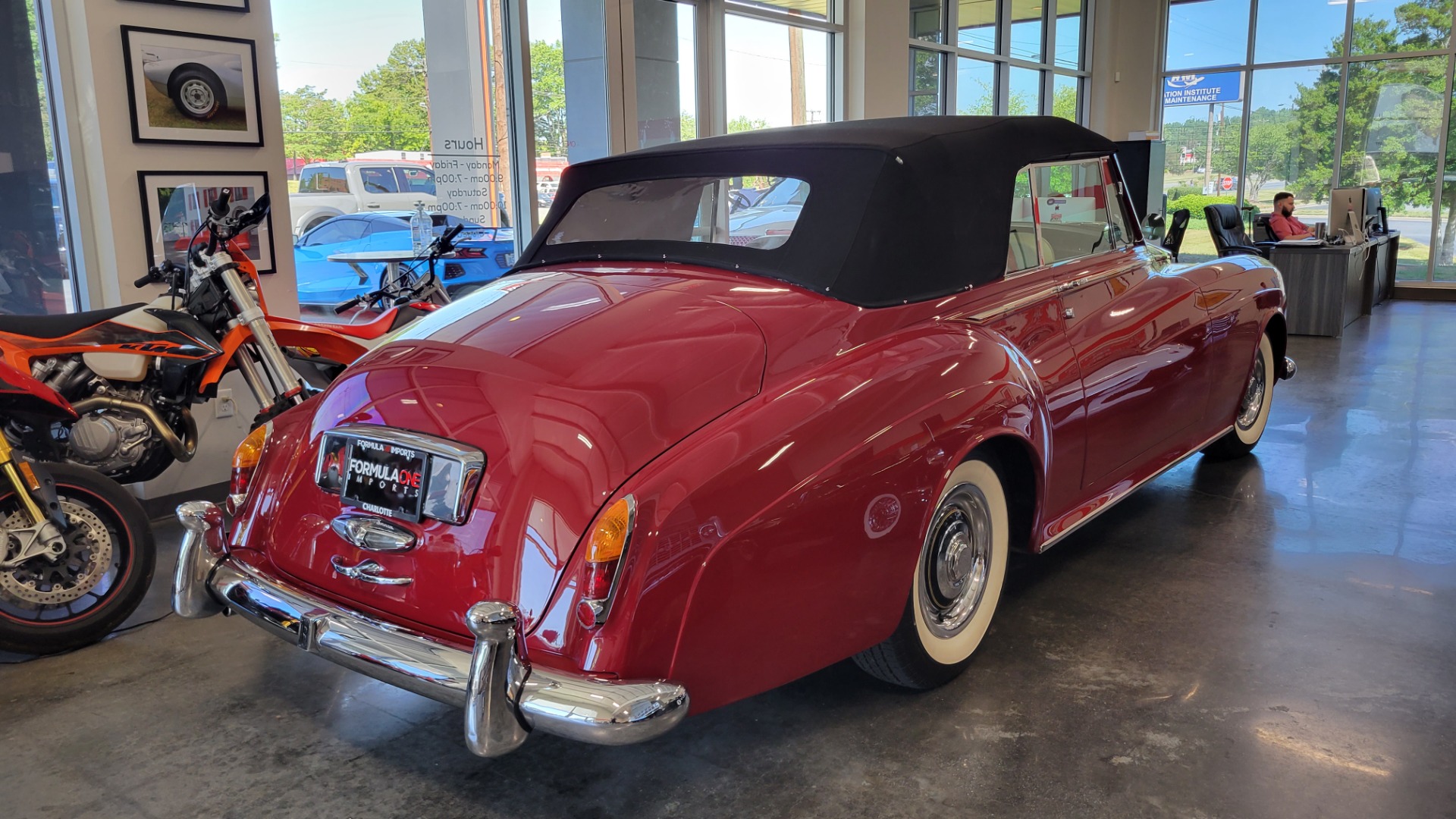 Used 1963 Rolls-Royce SILVER CLOUD III CONVERTIBLE / V8 / AUTOMATIC / RESTORED / LOW MILES for sale Sold at Formula Imports in Charlotte NC 28227 6