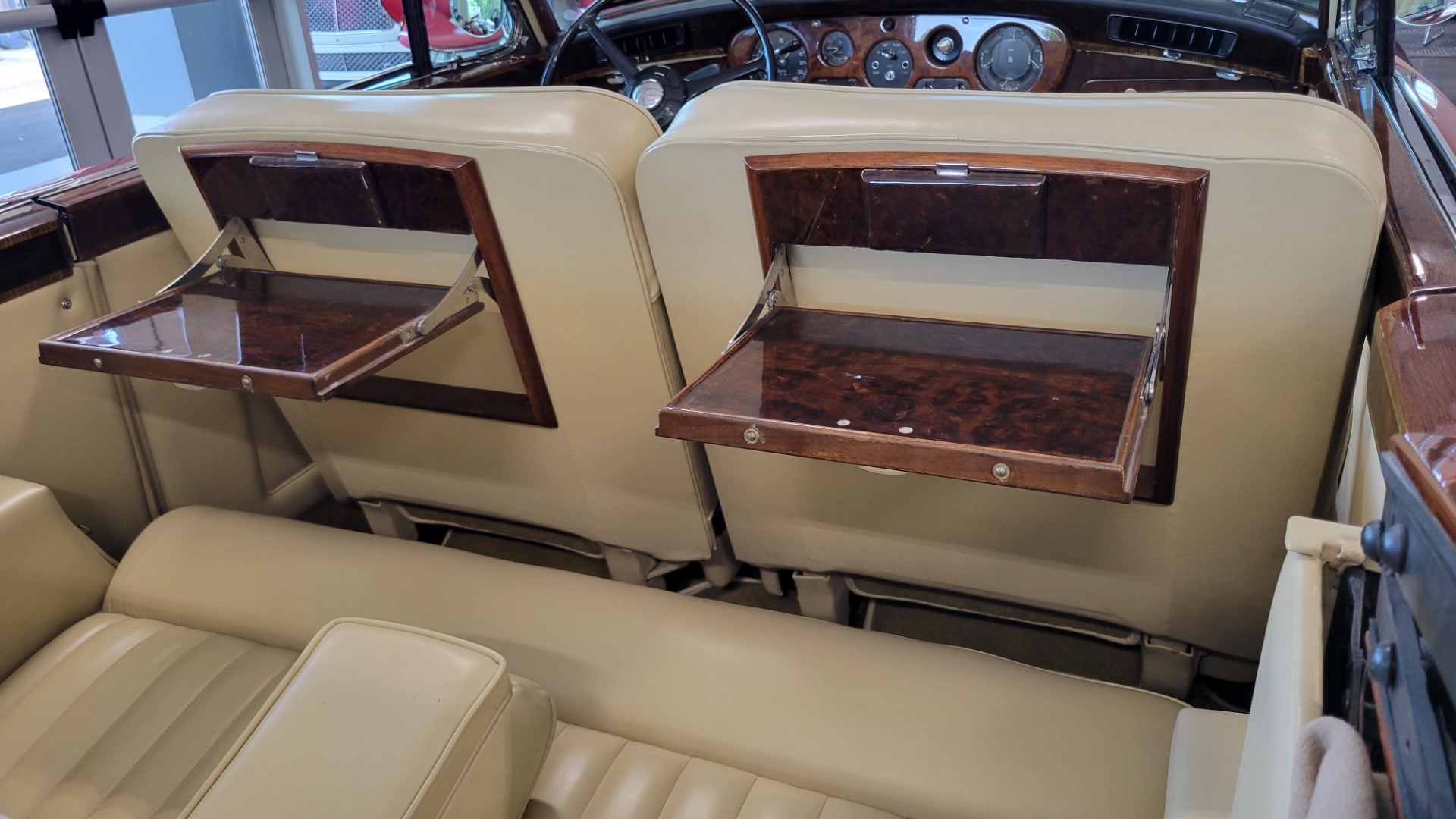 Used 1963 Rolls-Royce SILVER CLOUD III CONVERTIBLE / V8 / AUTOMATIC / RESTORED / LOW MILES for sale Sold at Formula Imports in Charlotte NC 28227 73