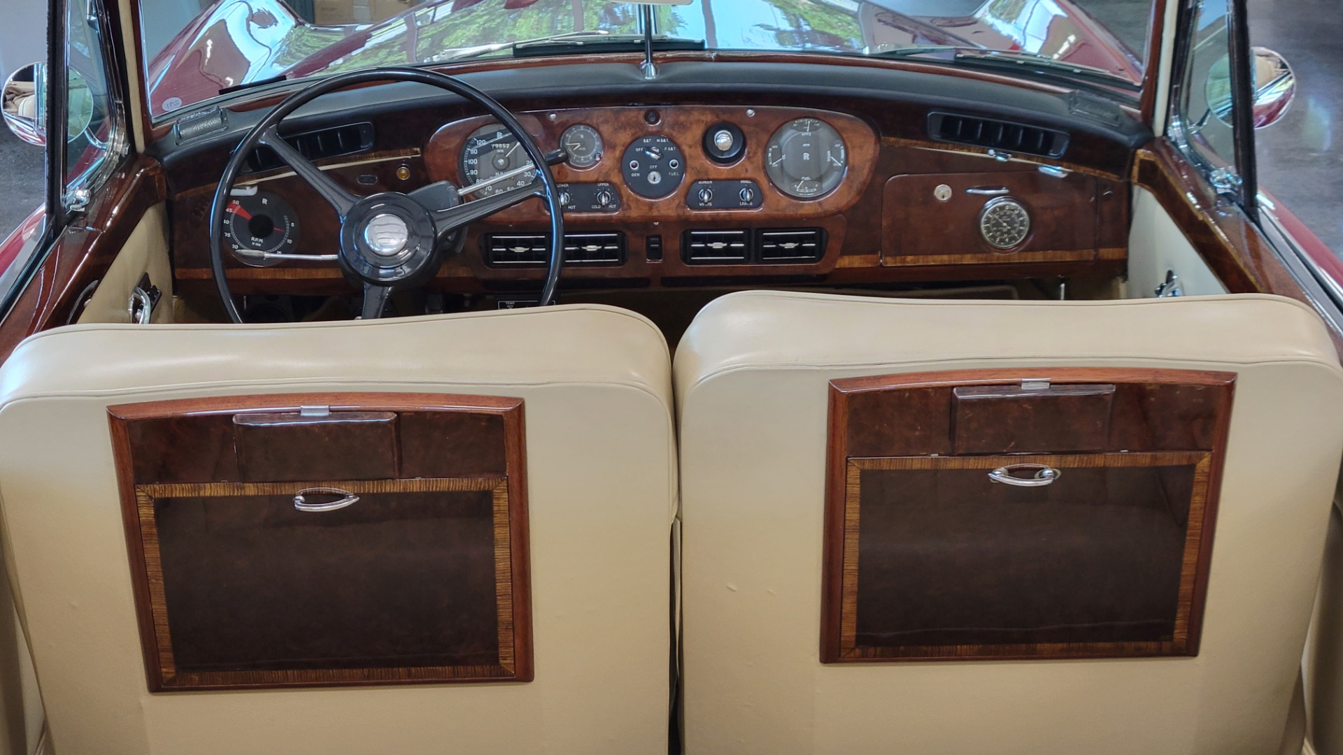 Used 1963 Rolls-Royce SILVER CLOUD III CONVERTIBLE / V8 / AUTOMATIC / RESTORED / LOW MILES for sale Sold at Formula Imports in Charlotte NC 28227 75