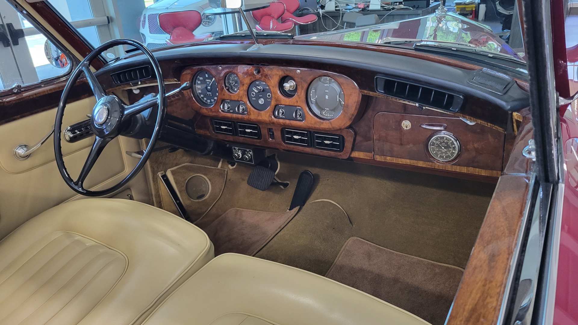 Used 1963 Rolls-Royce SILVER CLOUD III CONVERTIBLE / V8 / AUTOMATIC / RESTORED / LOW MILES for sale Sold at Formula Imports in Charlotte NC 28227 76