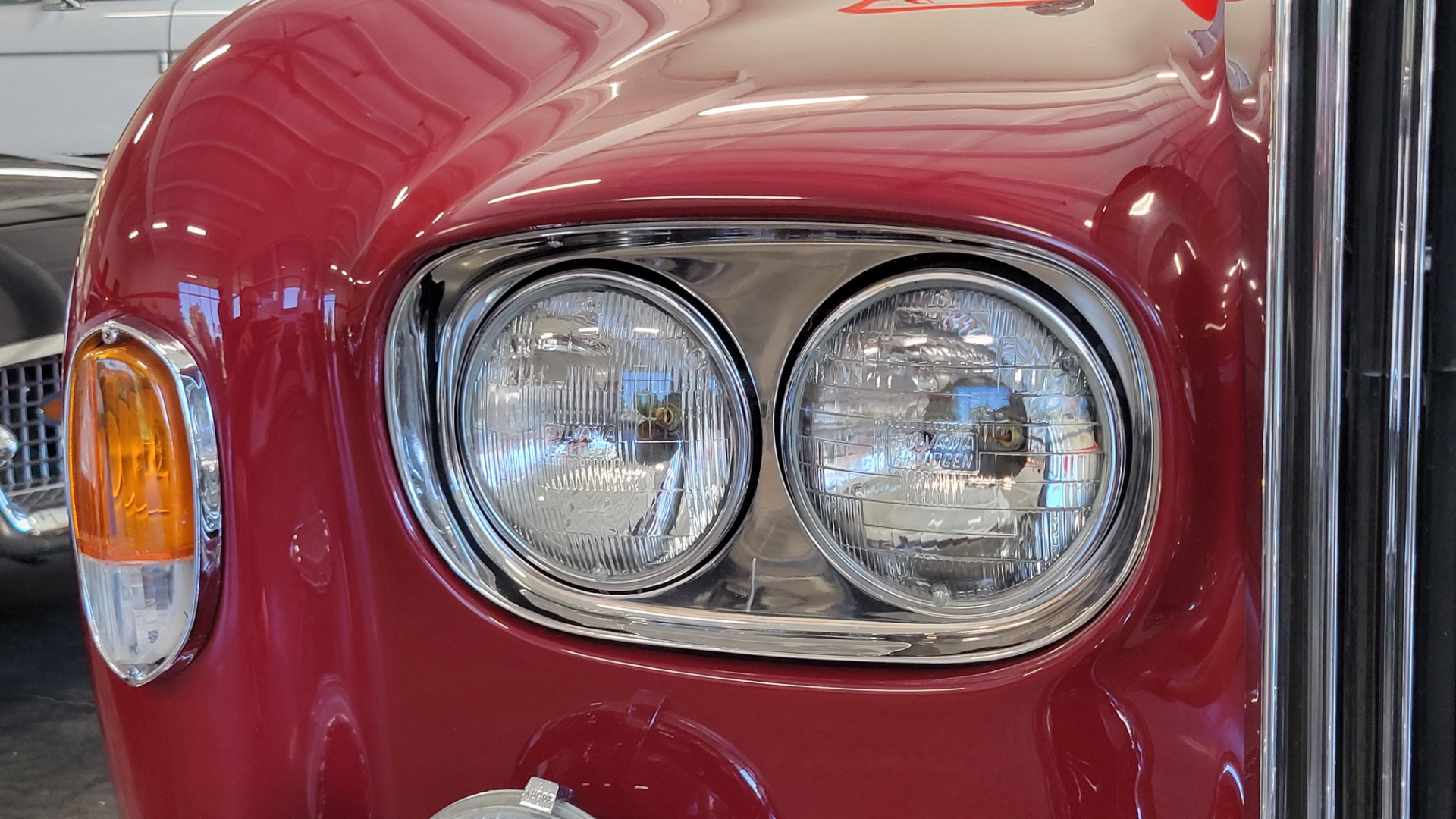 Used 1963 Rolls-Royce SILVER CLOUD III CONVERTIBLE / V8 / AUTOMATIC / RESTORED / LOW MILES for sale Sold at Formula Imports in Charlotte NC 28227 8